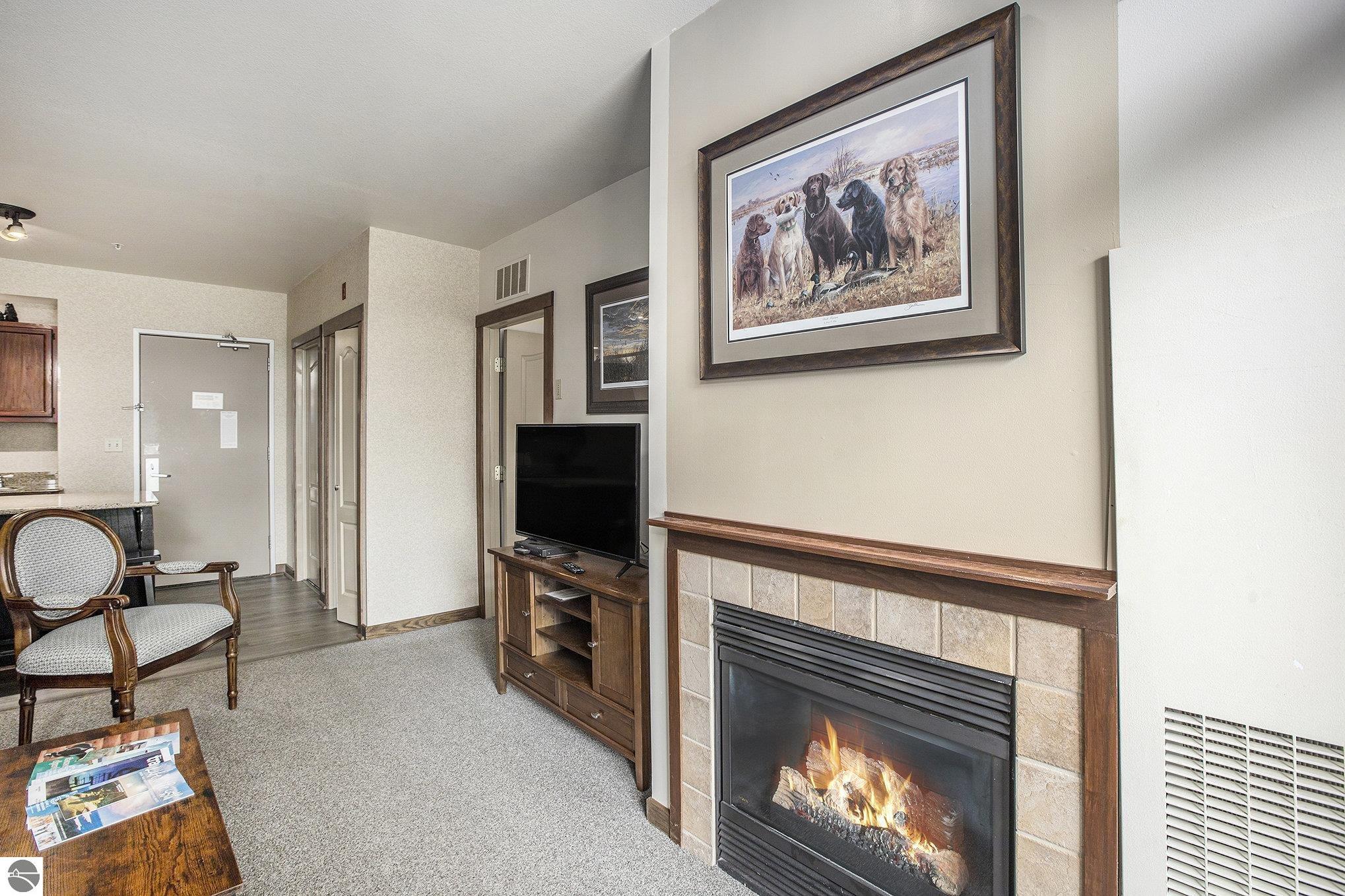 2400 Troon South # 4008