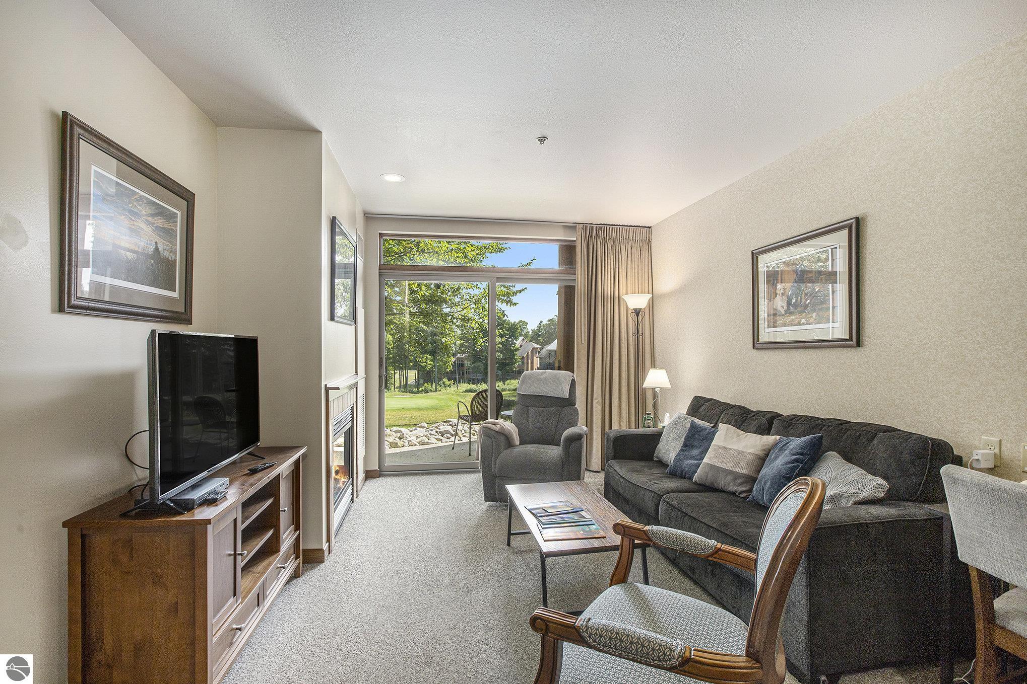 2400 Troon South # 4008