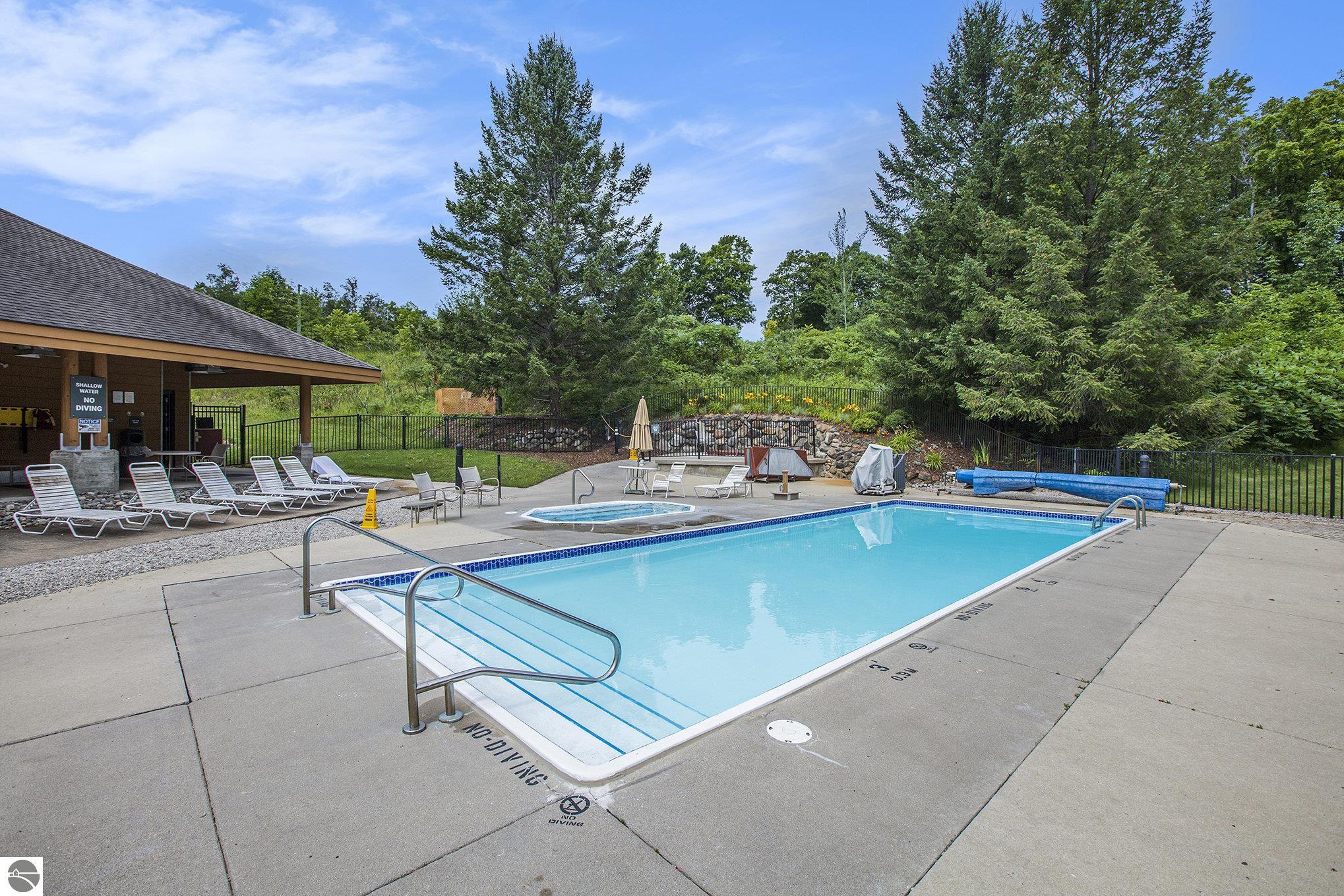 2400 Troon South # 4008