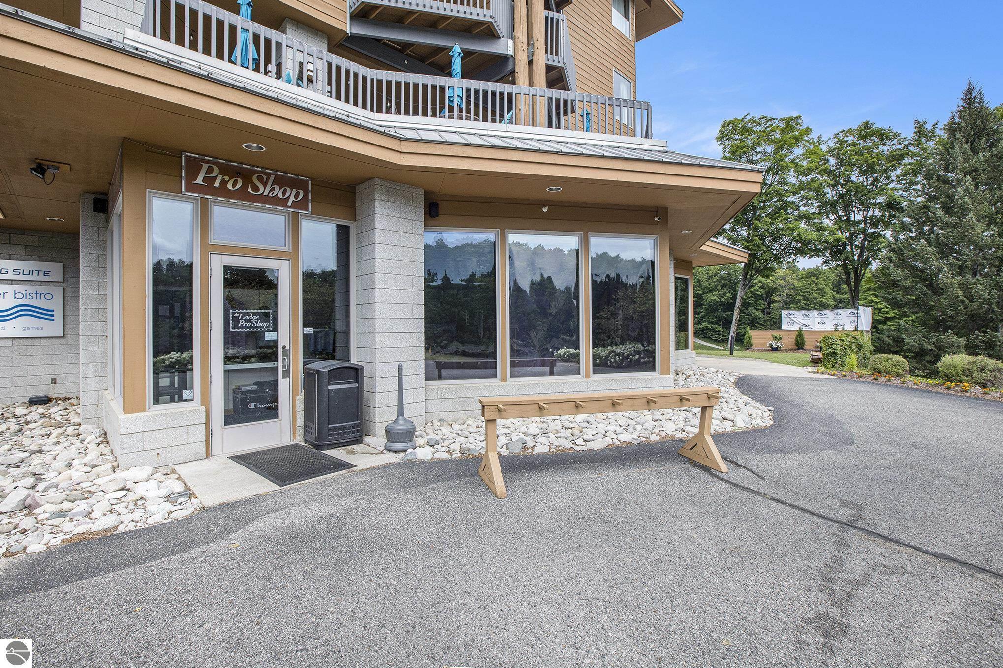 2400 Troon South # 4008