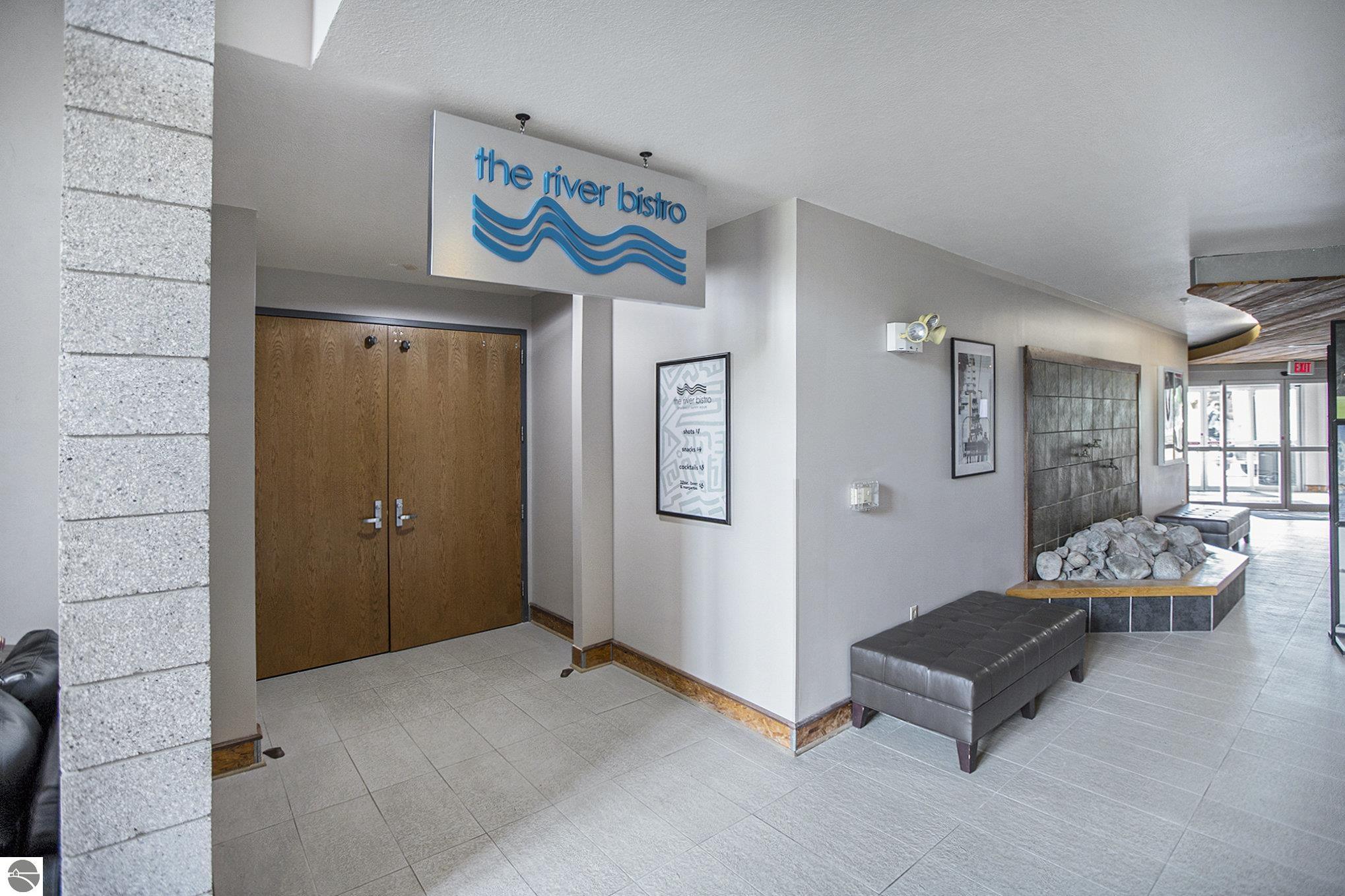 2400 Troon South # 4008