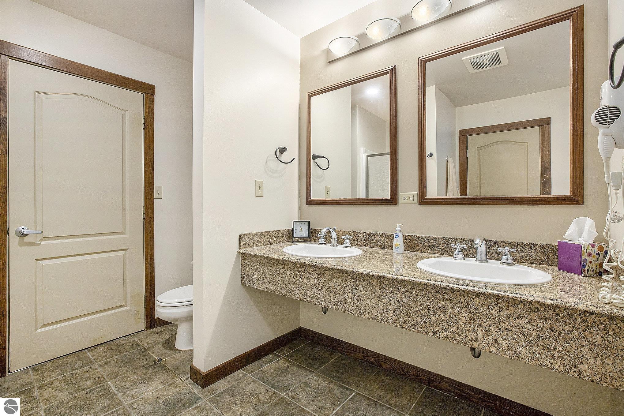 2400 Troon South # 4008