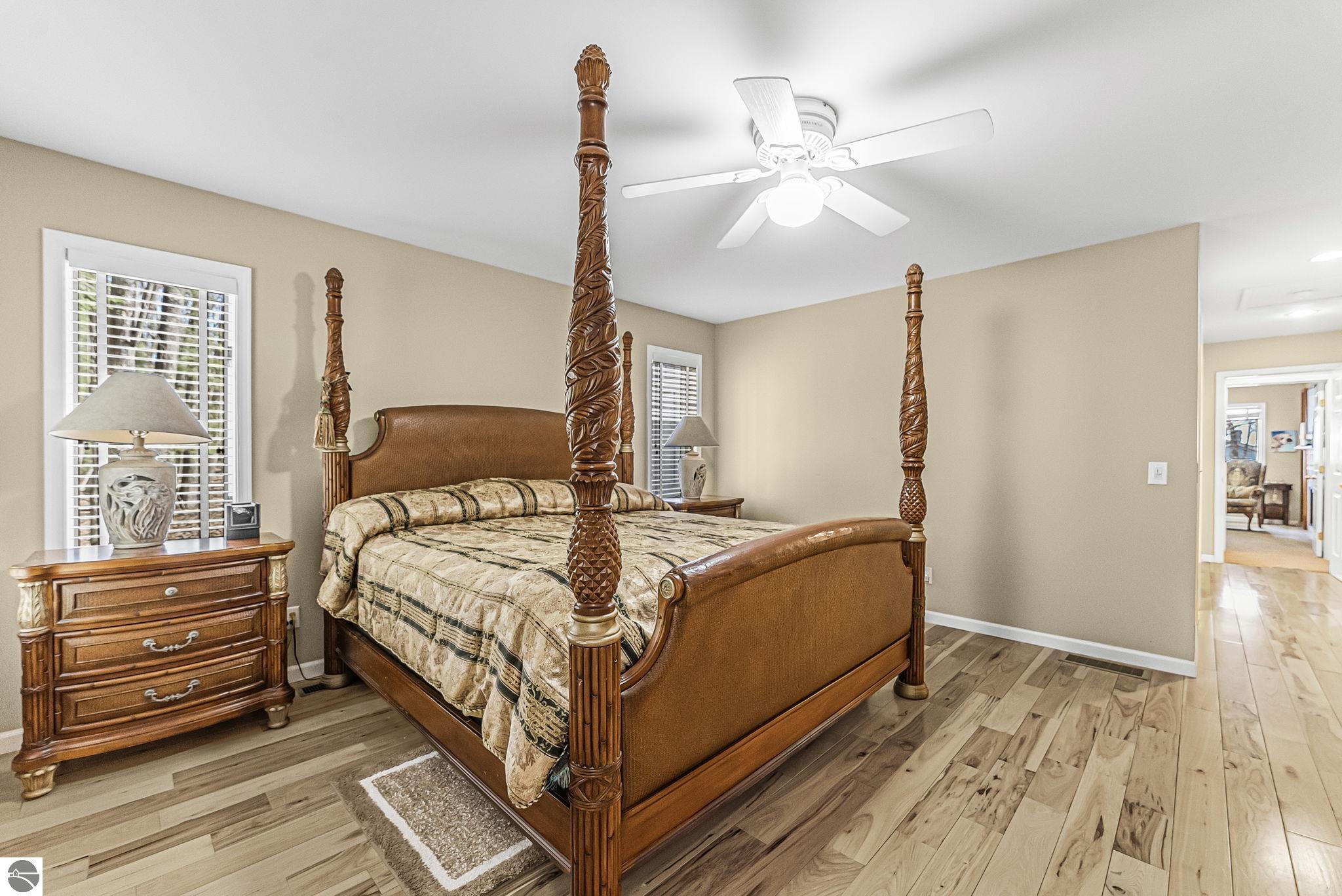 12981 N Forest Beach Shores