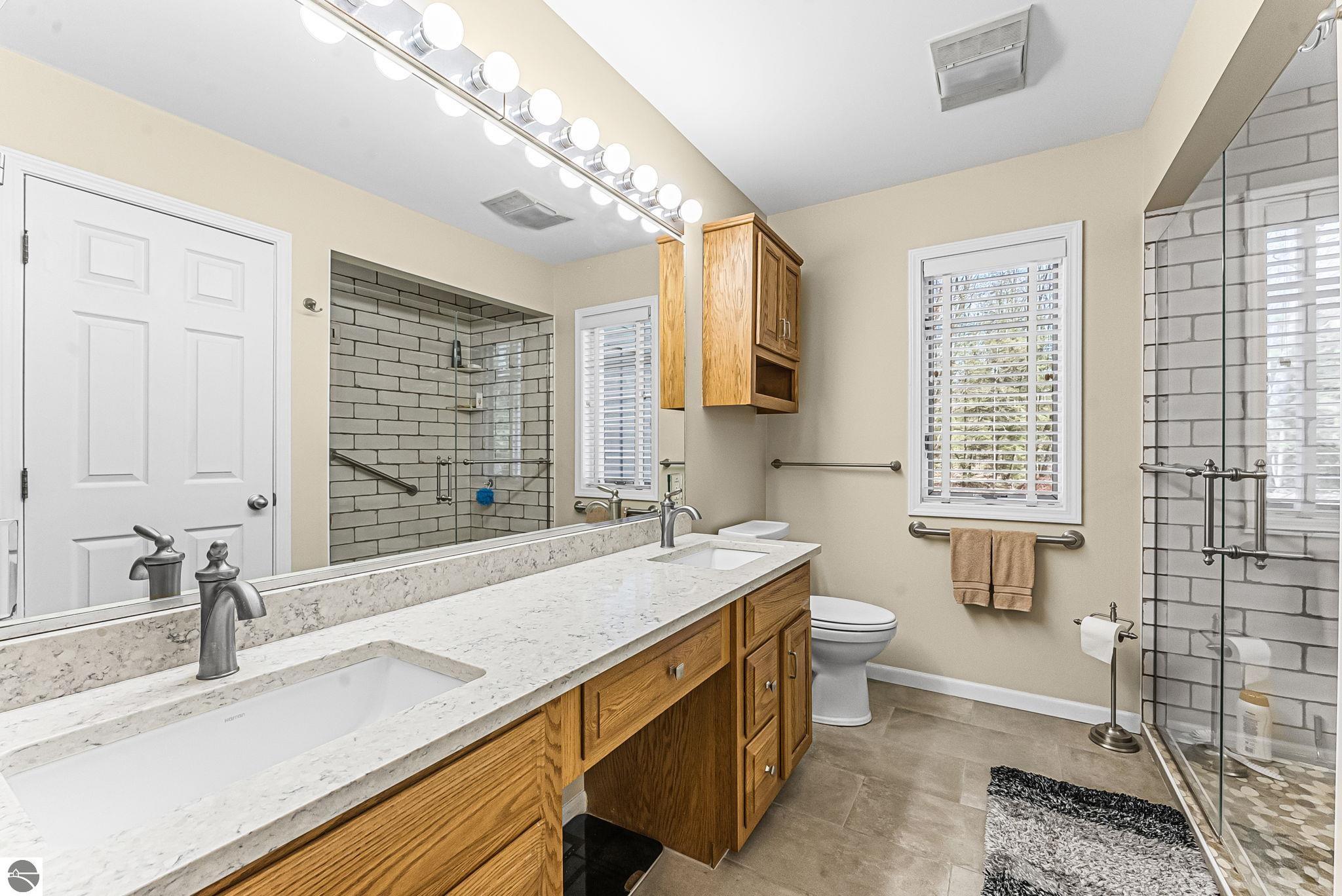 12981 N Forest Beach Shores