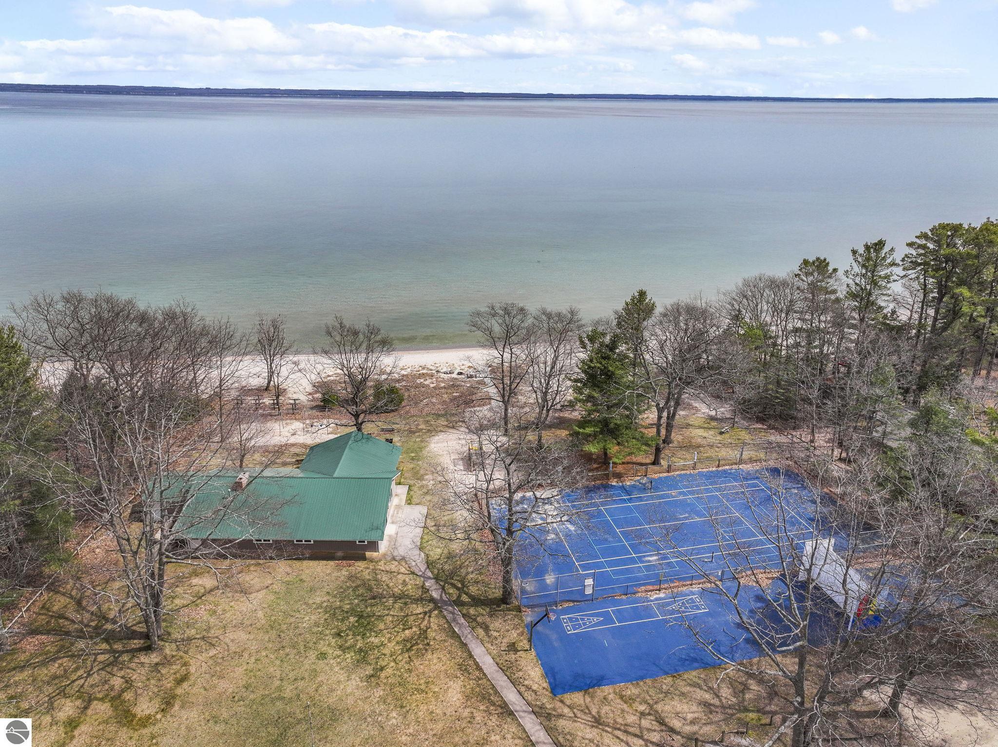 12981 N Forest Beach Shores