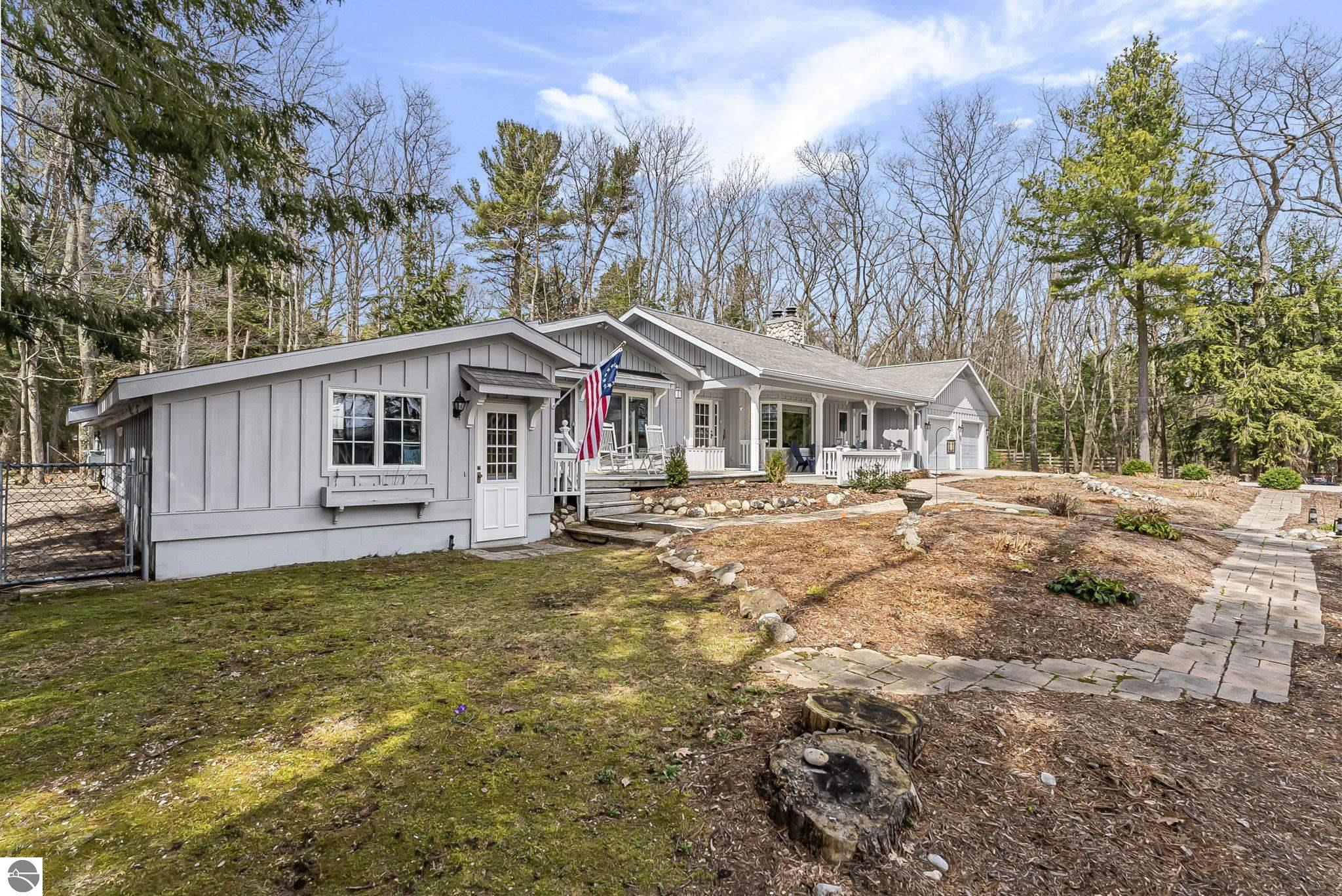 12981 N Forest Beach Shores