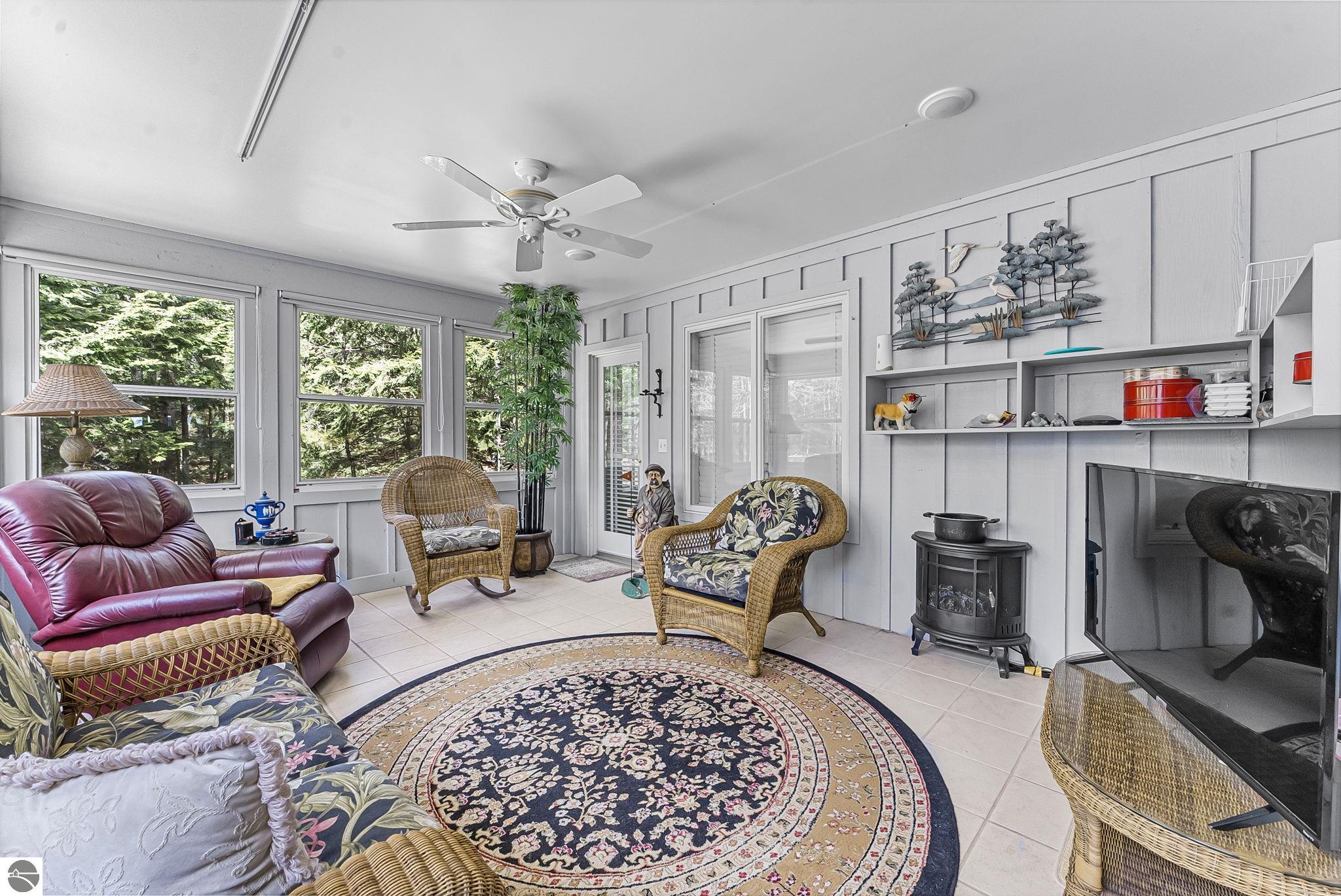 12981 N Forest Beach Shores