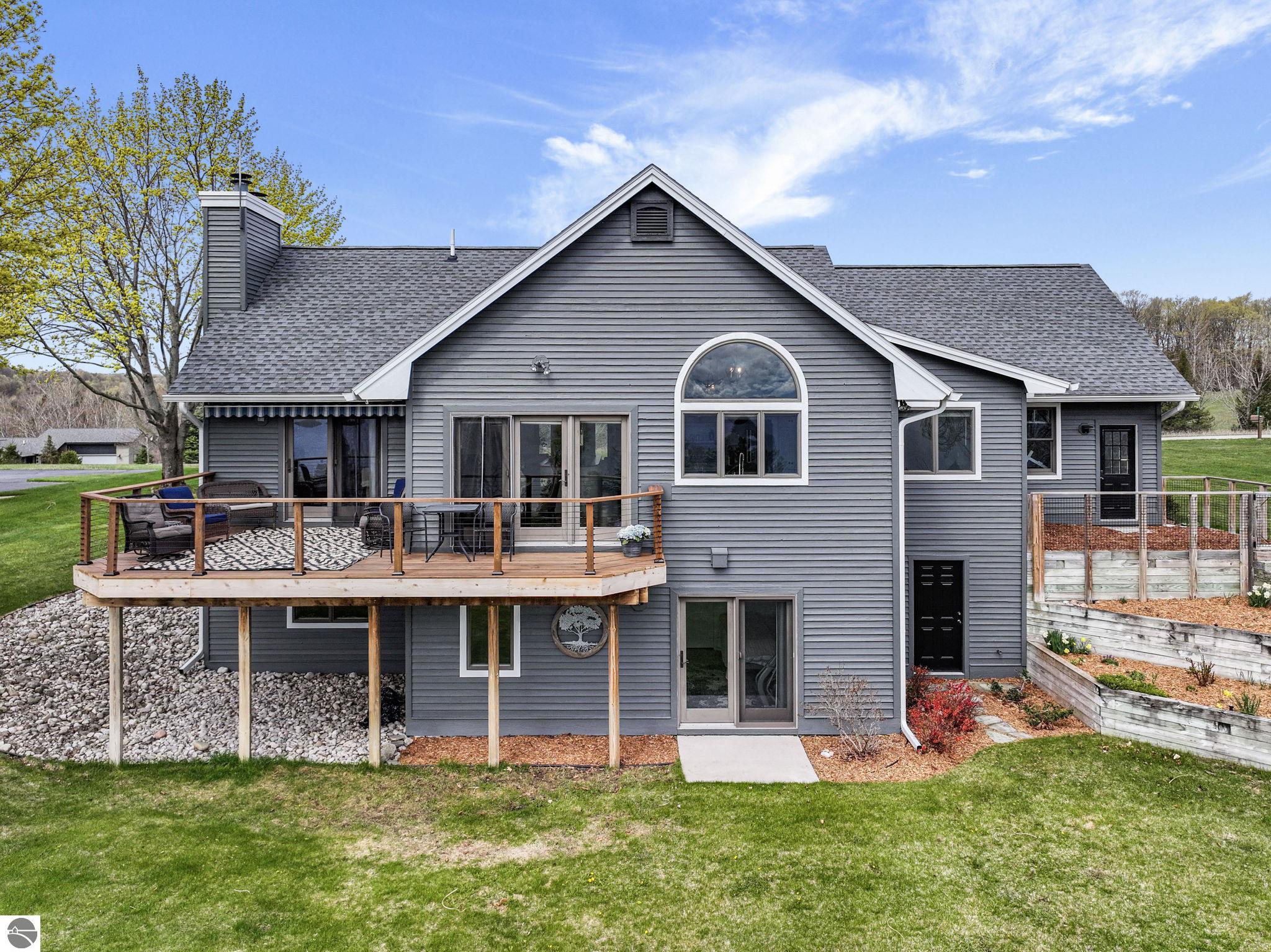 7215 Cedarview Lane