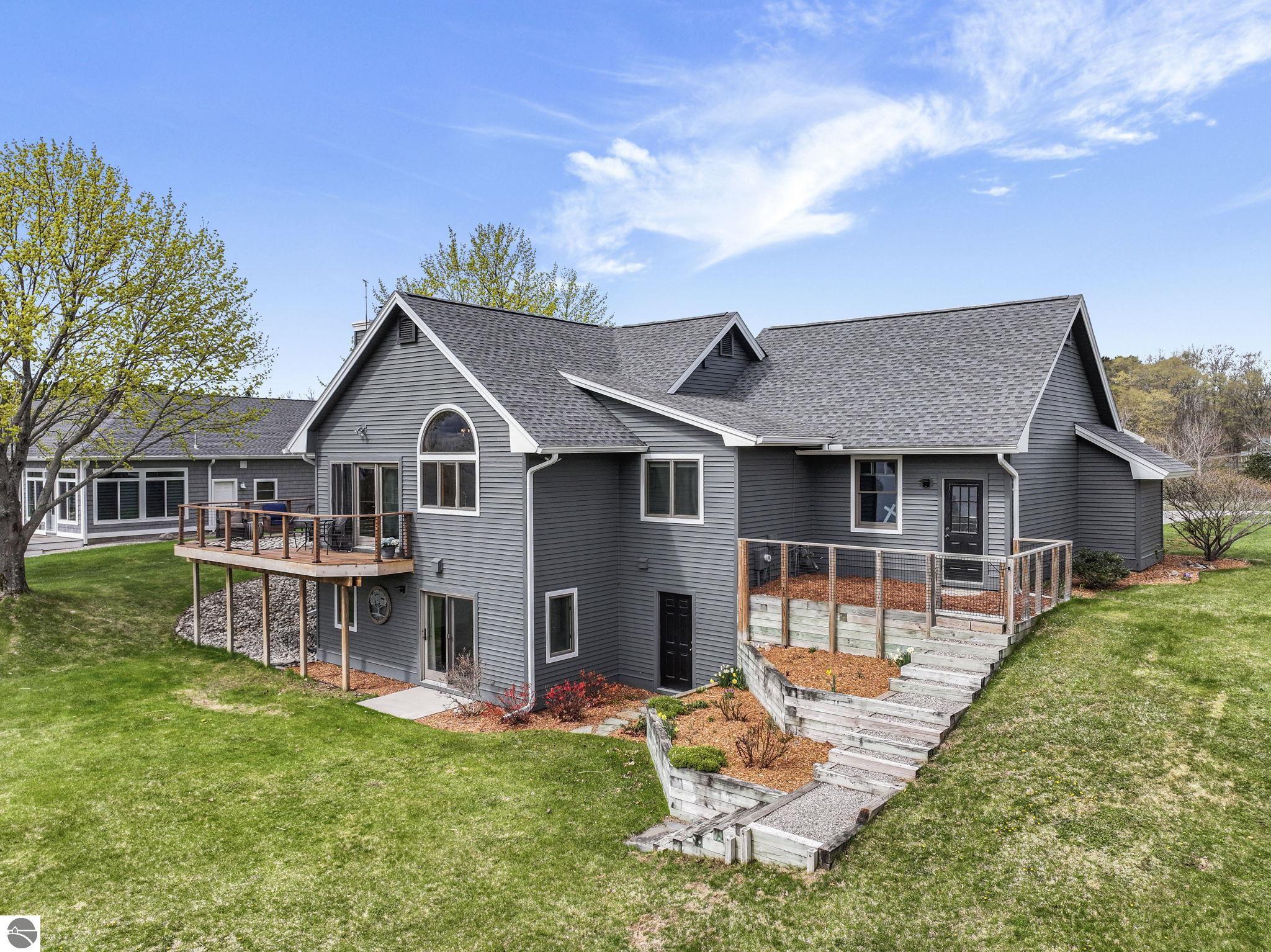 7215 Cedarview Lane