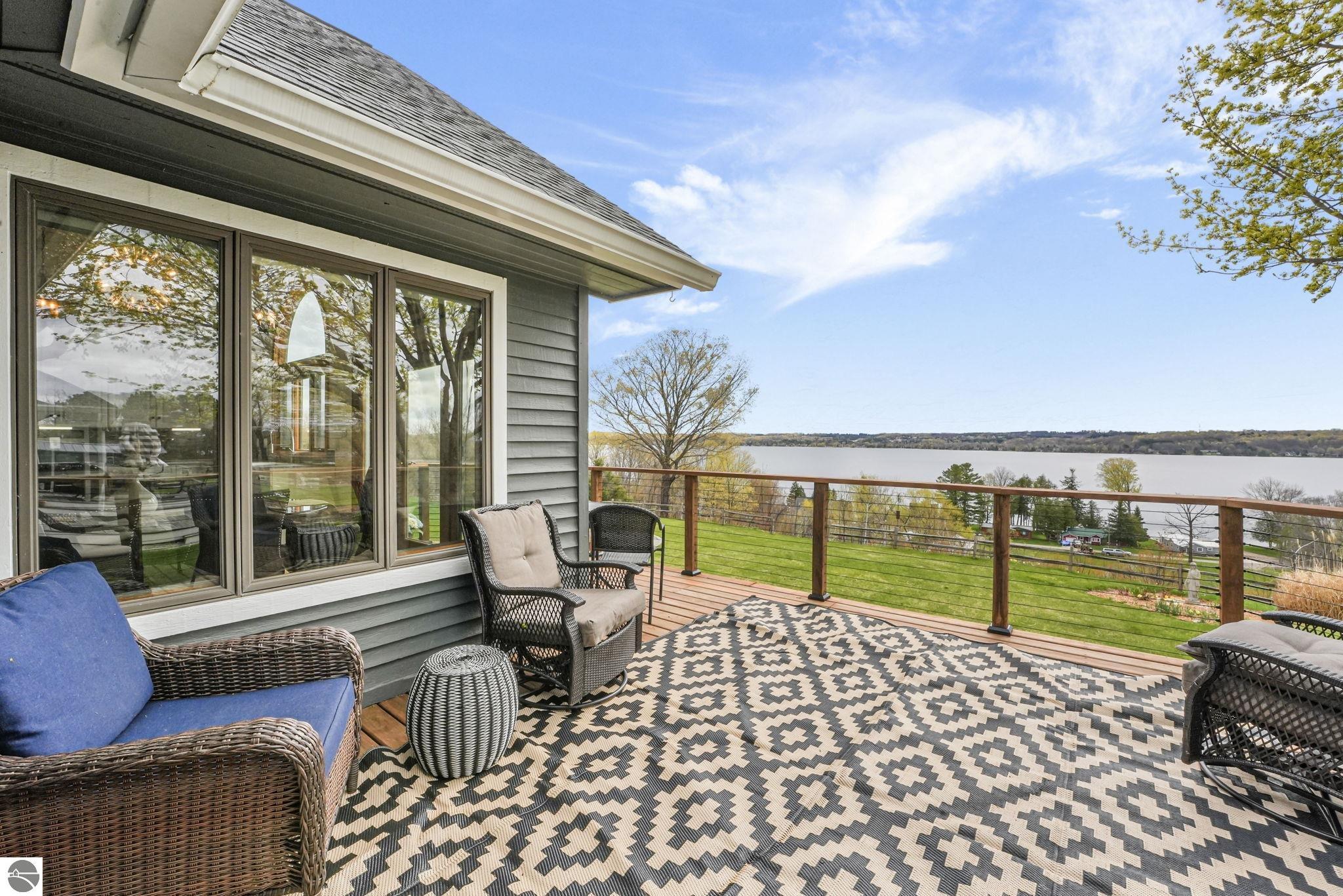 7215 Cedarview Lane