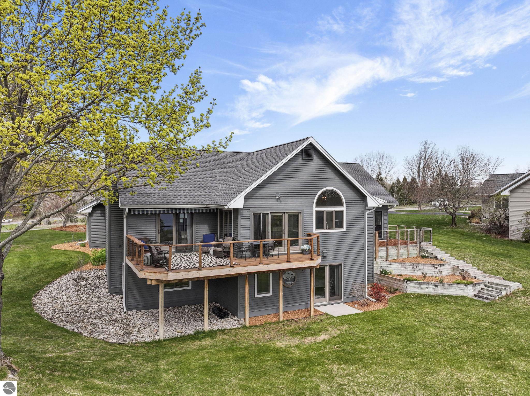 7215 Cedarview Lane