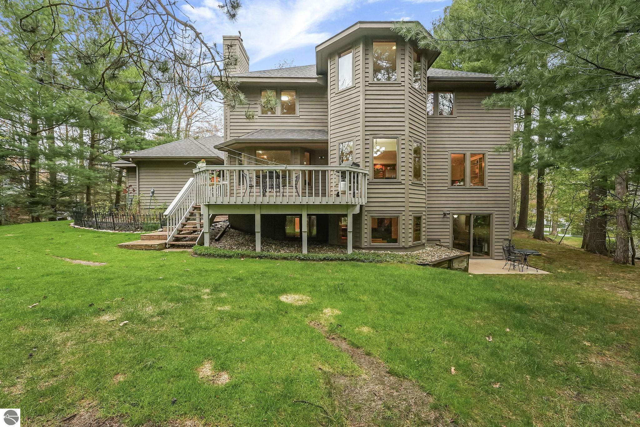 3927 Village Circle Drive