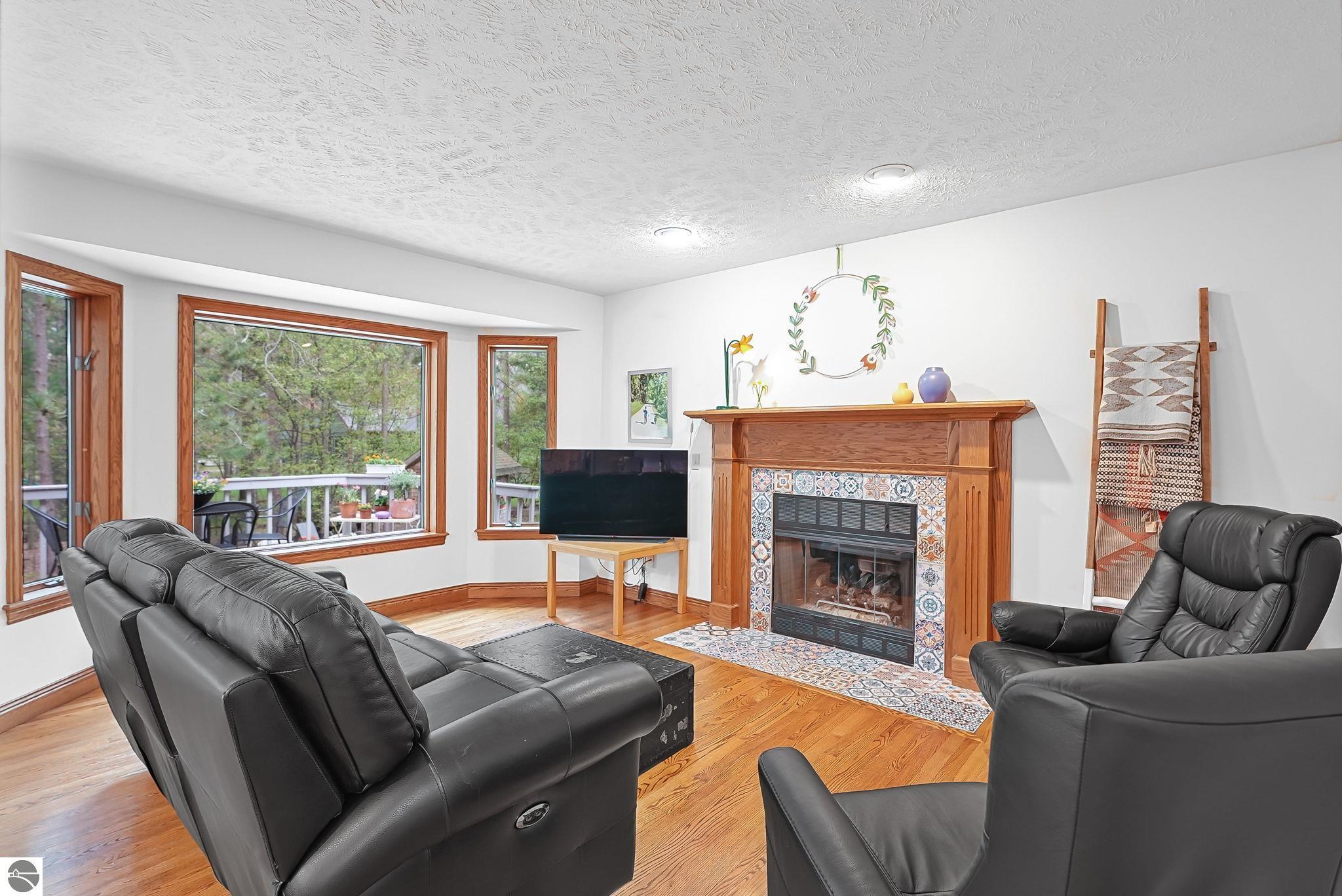 3927 Village Circle Drive