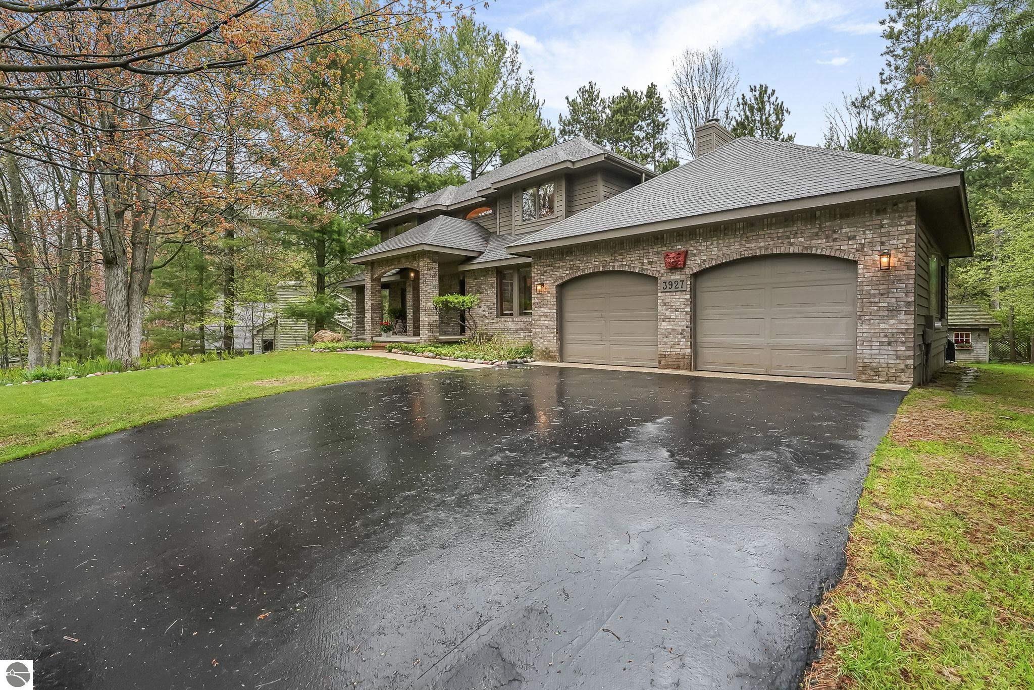 3927 Village Circle Drive