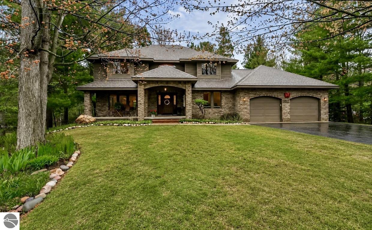 3927 Village Circle Drive
