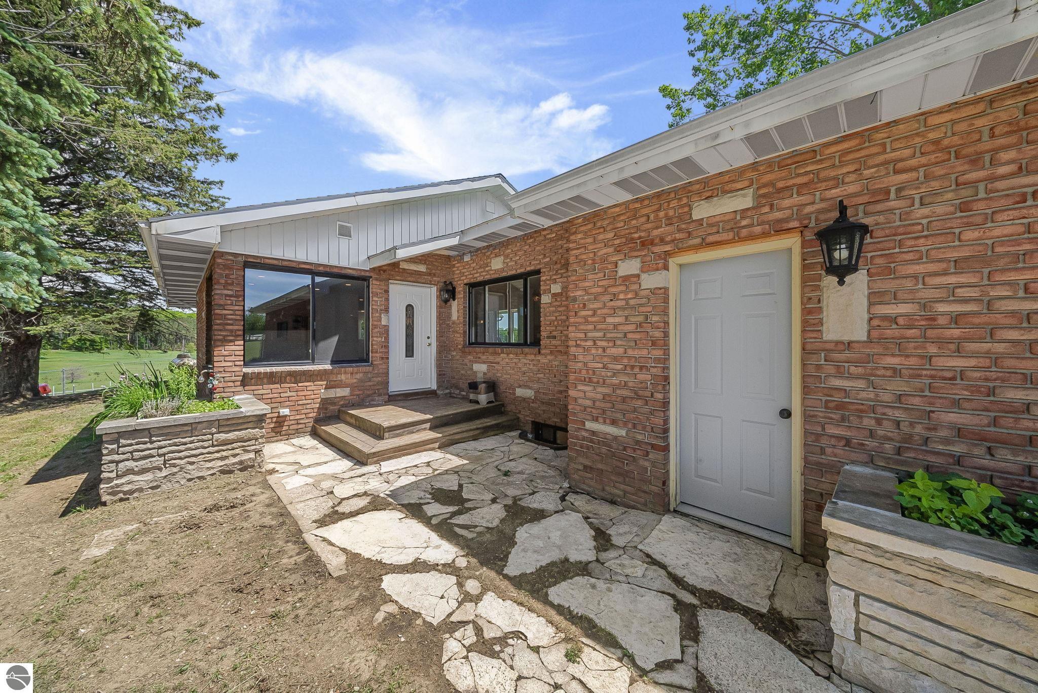 1902 N 29 Road