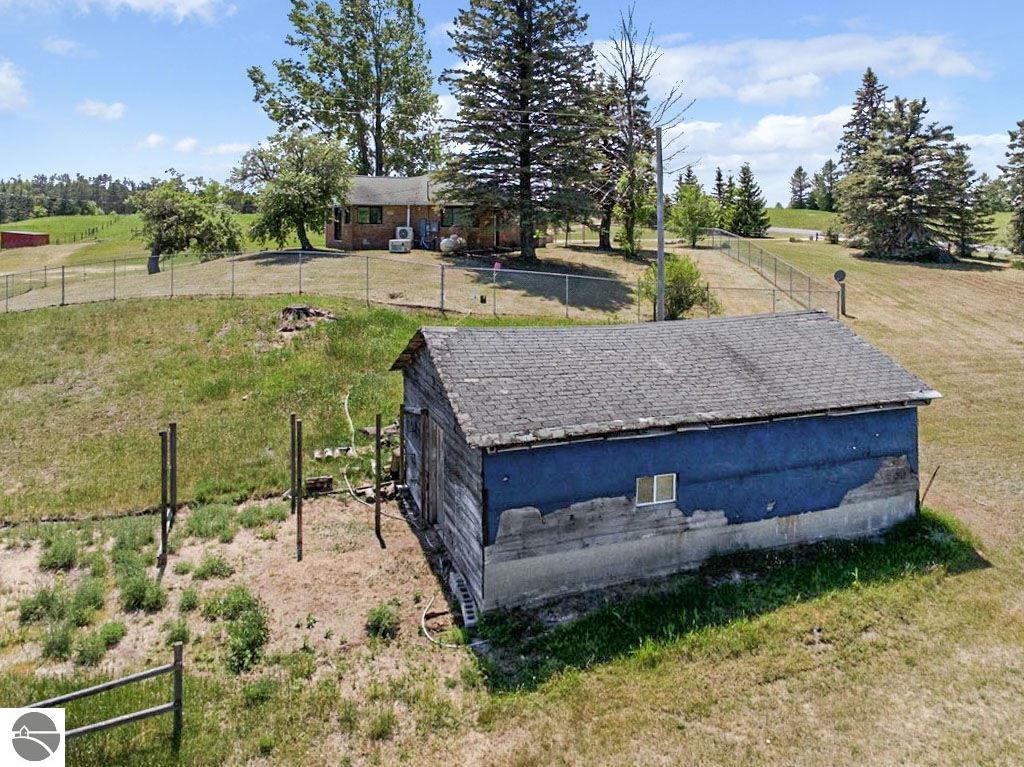 1902 N 29 Road