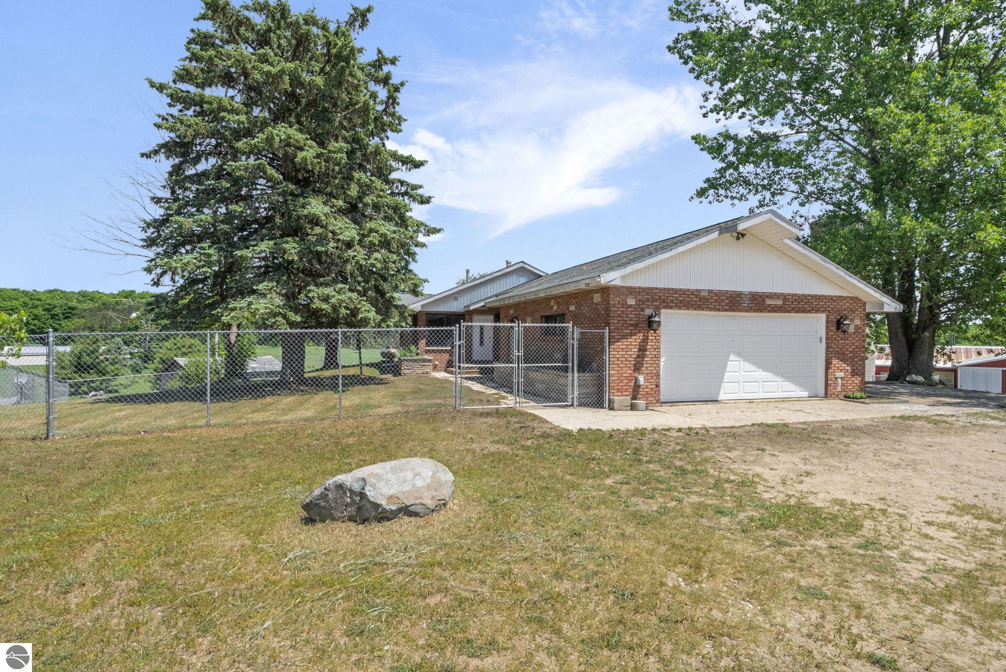 1902 N 29 Road