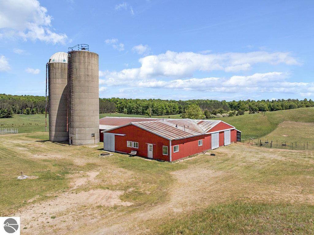 1902 N 29 Road