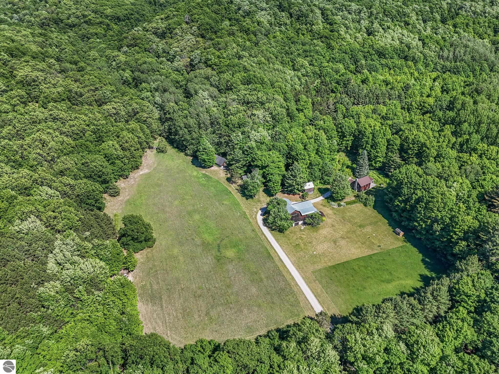 2747 S Good Harbor Trail