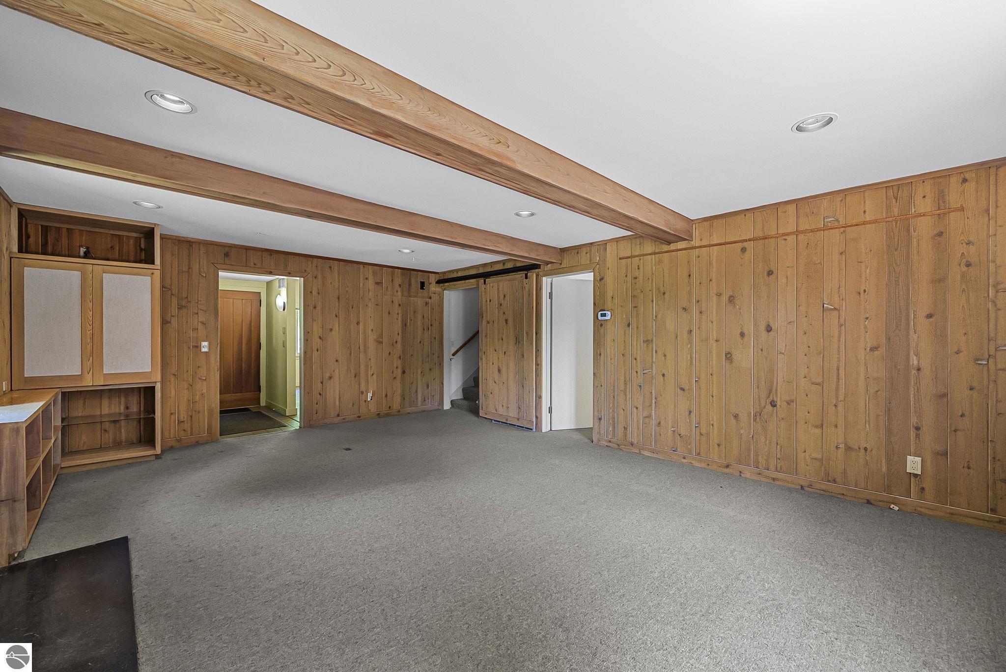 2747 S Good Harbor Trail