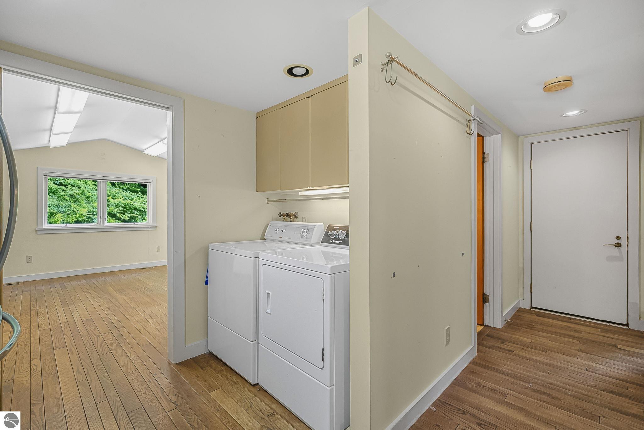 2747 S Good Harbor Trail