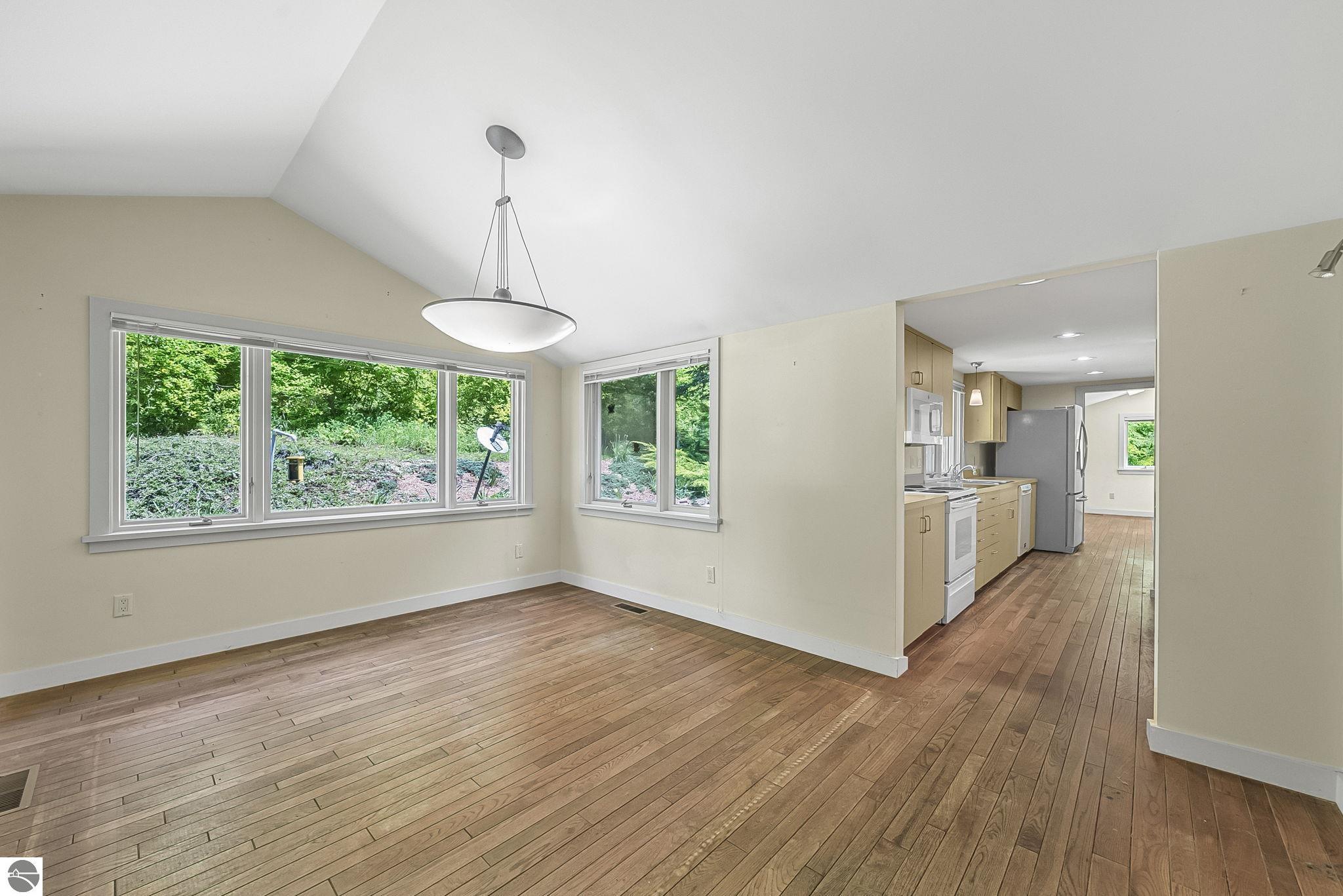 2747 S Good Harbor Trail