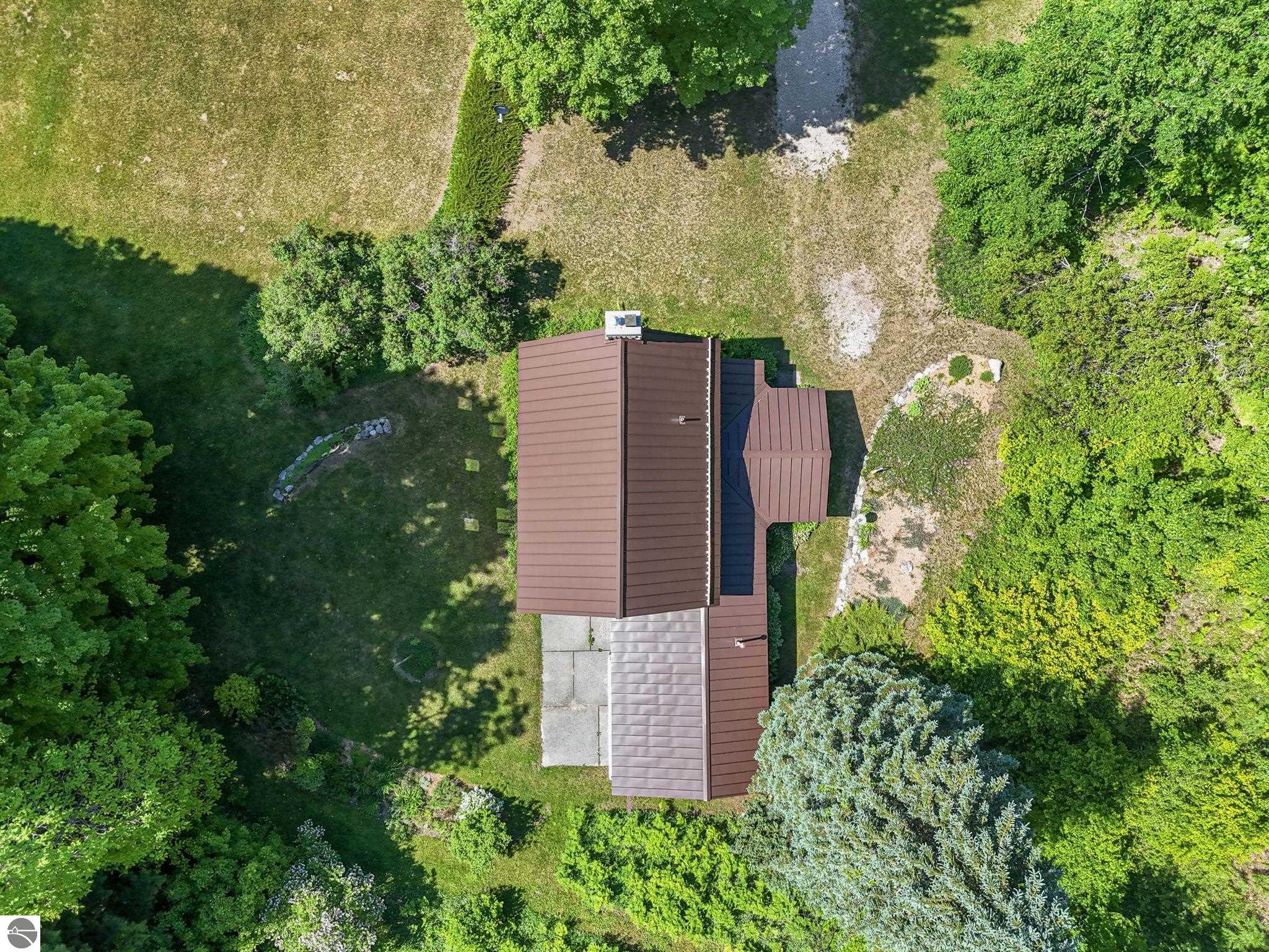 2747 S Good Harbor Trail