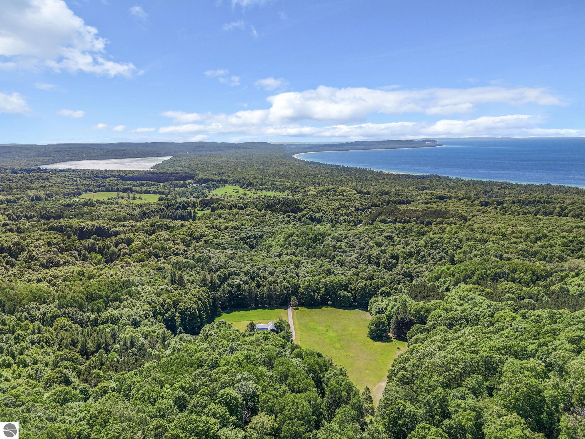 2747 S Good Harbor Trail