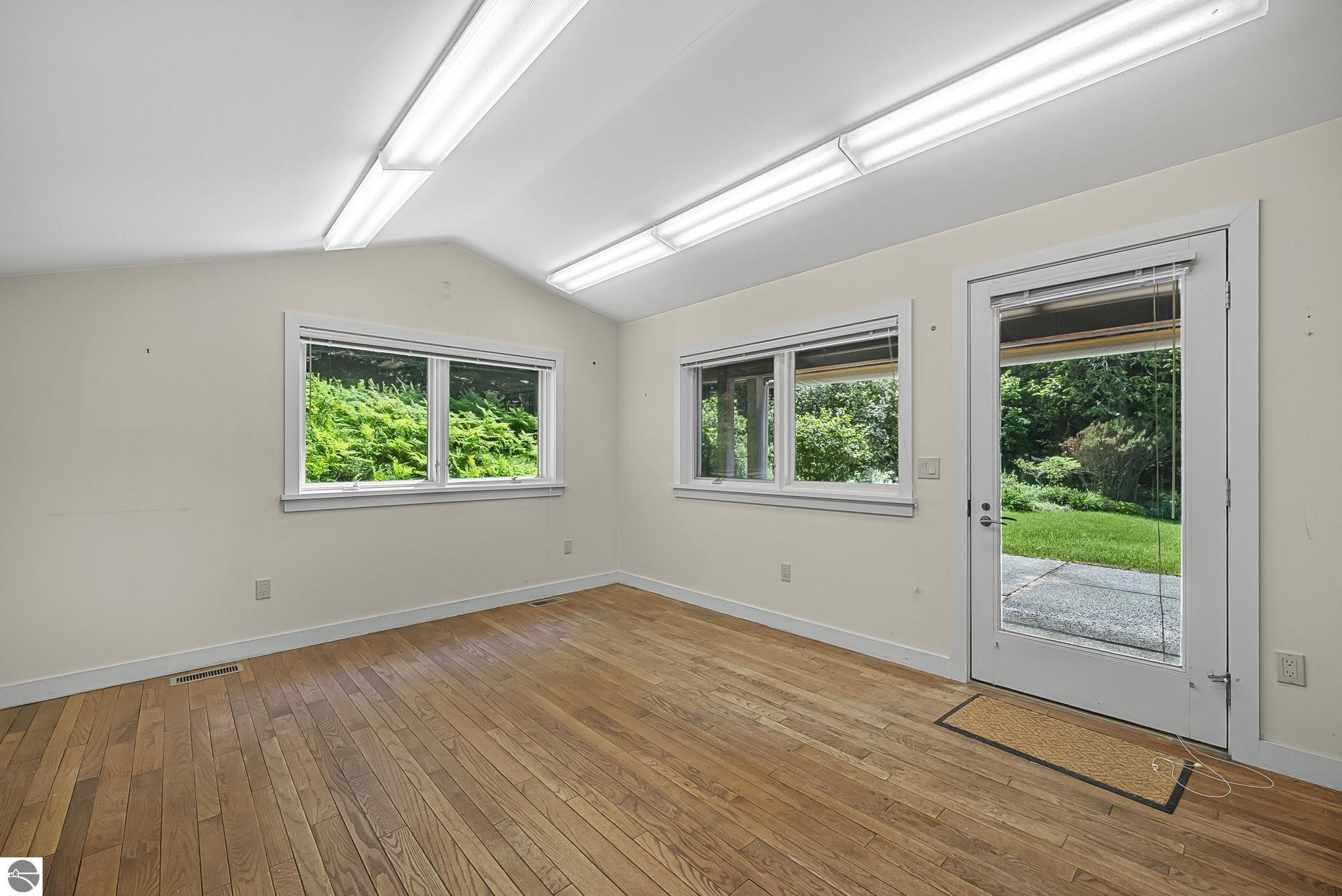2747 S Good Harbor Trail