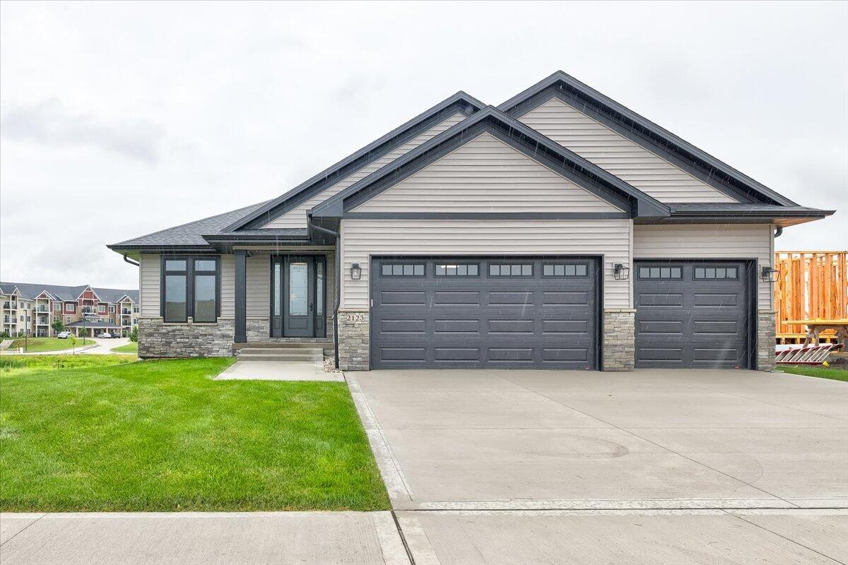 2123 Ada Hayden Road