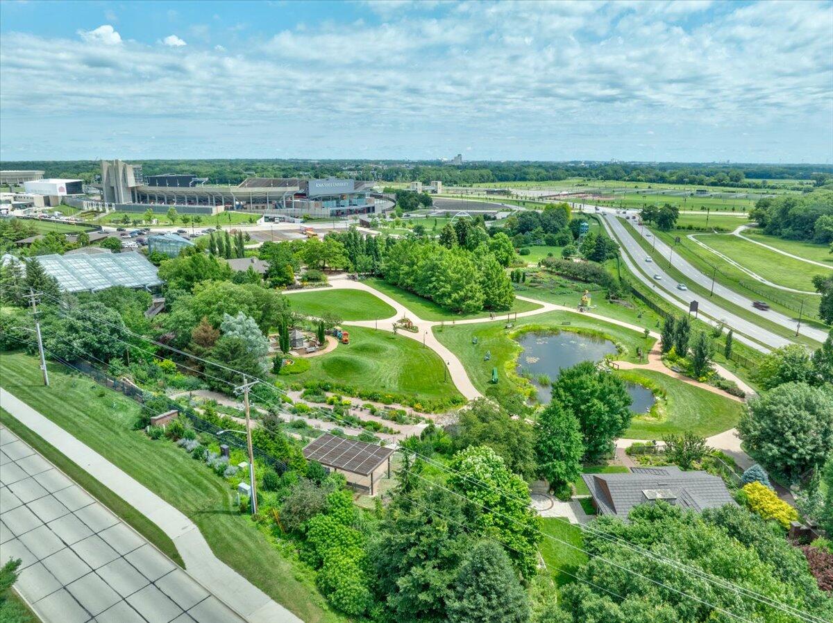 2010 Indiangrass Court