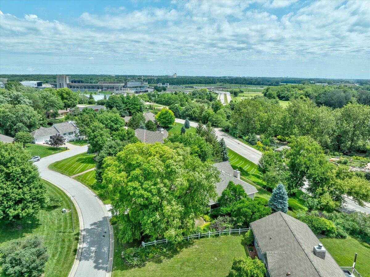 2010 Indiangrass Court