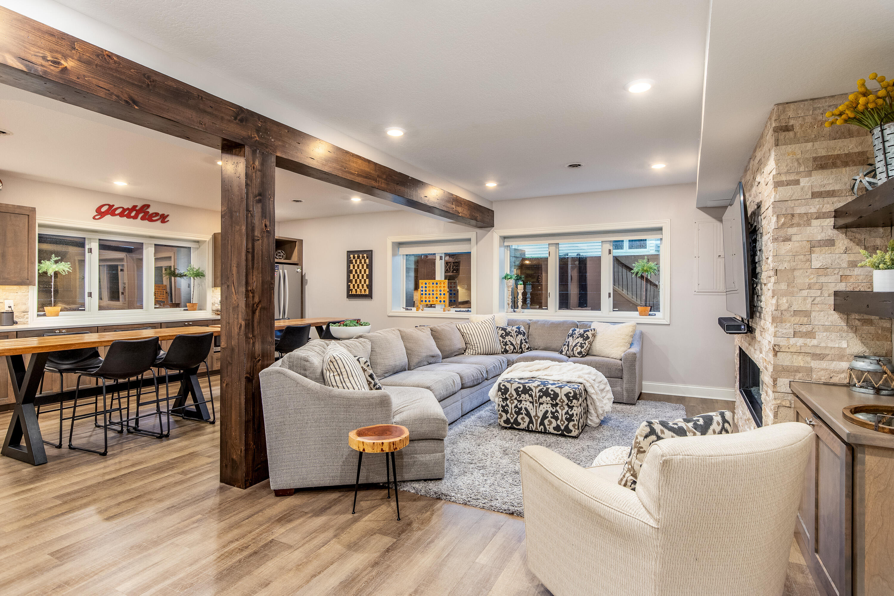 3728 Bridgeport Drive