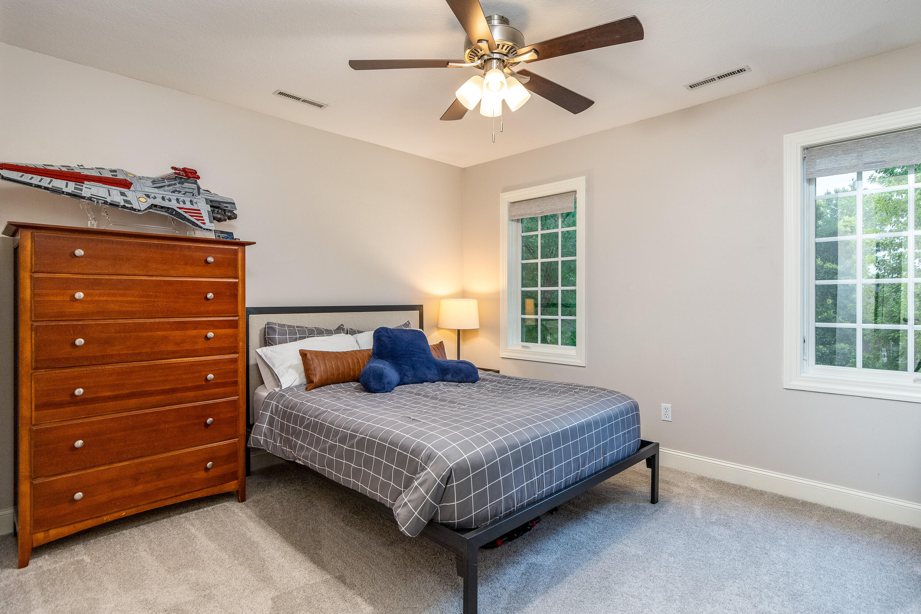 3728 Bridgeport Drive