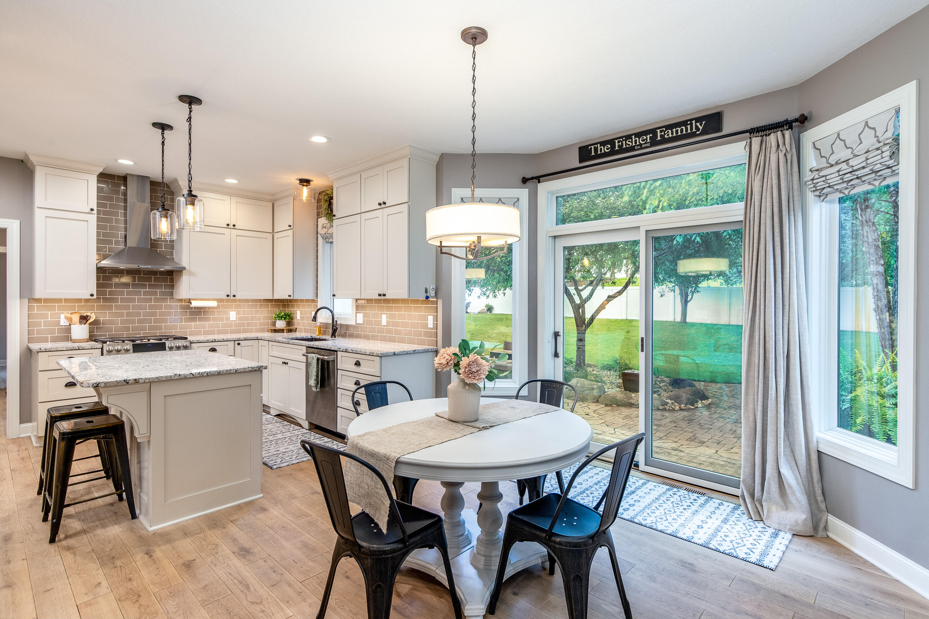 3728 Bridgeport Drive