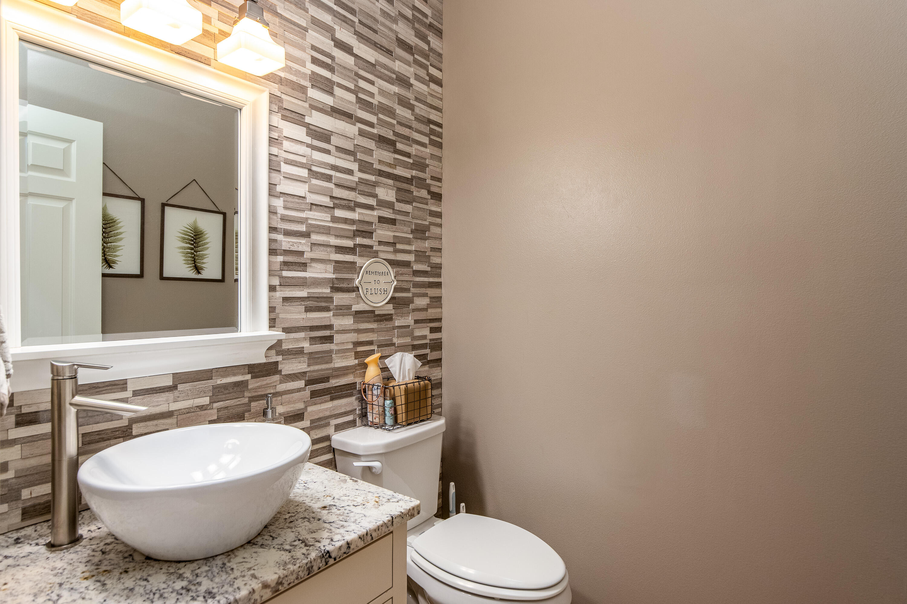 3728 Bridgeport Drive