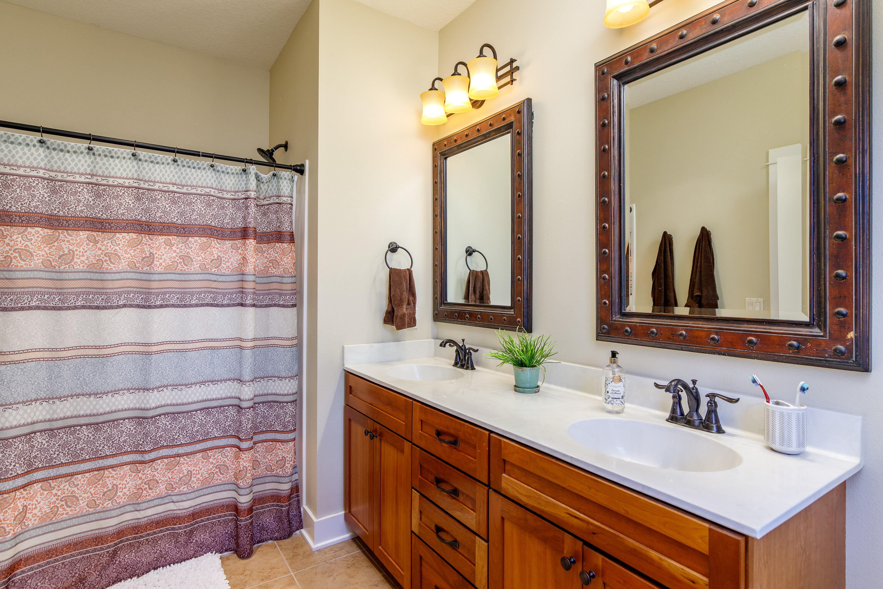 4102 Ballentine Drive