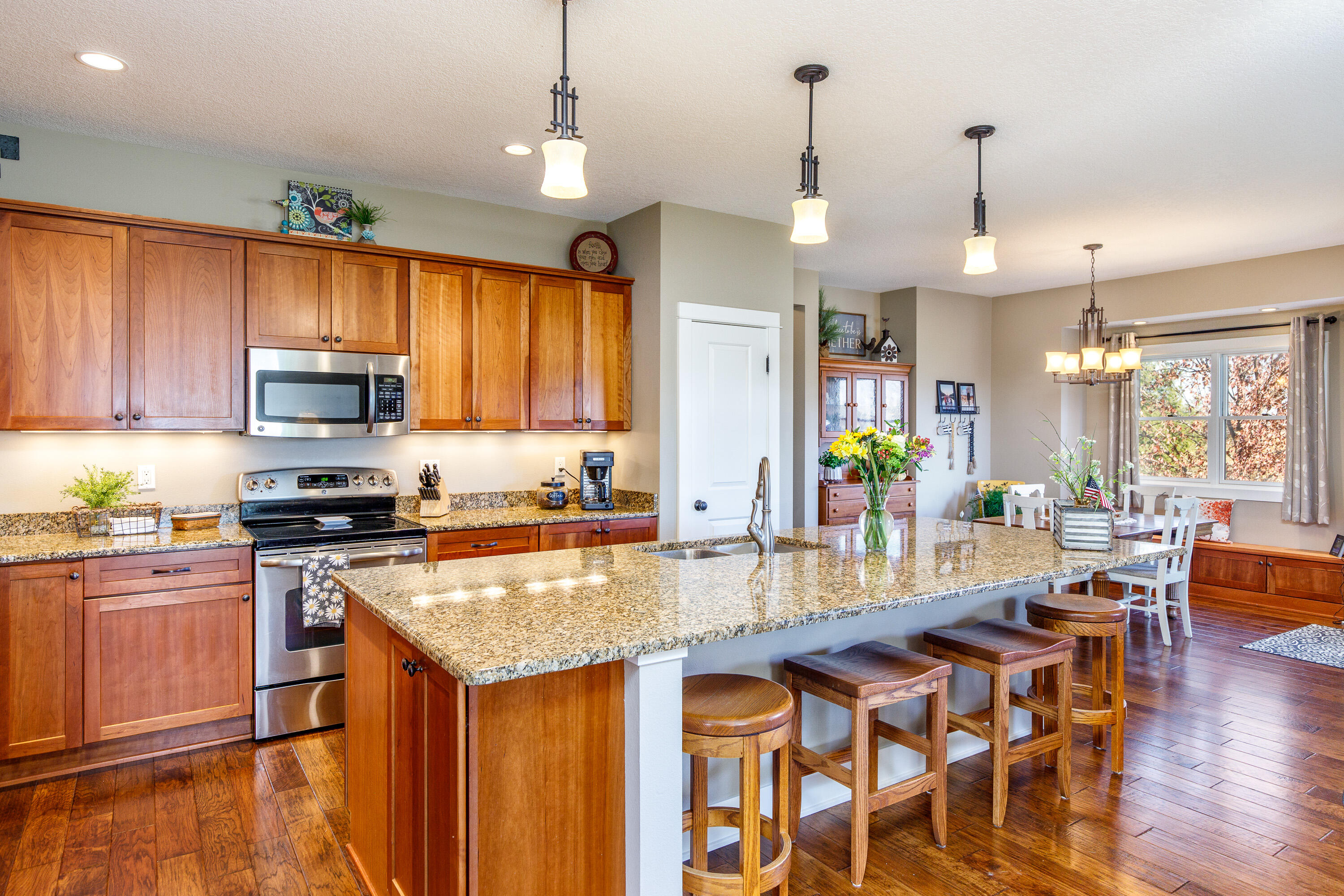 4102 Ballentine Drive