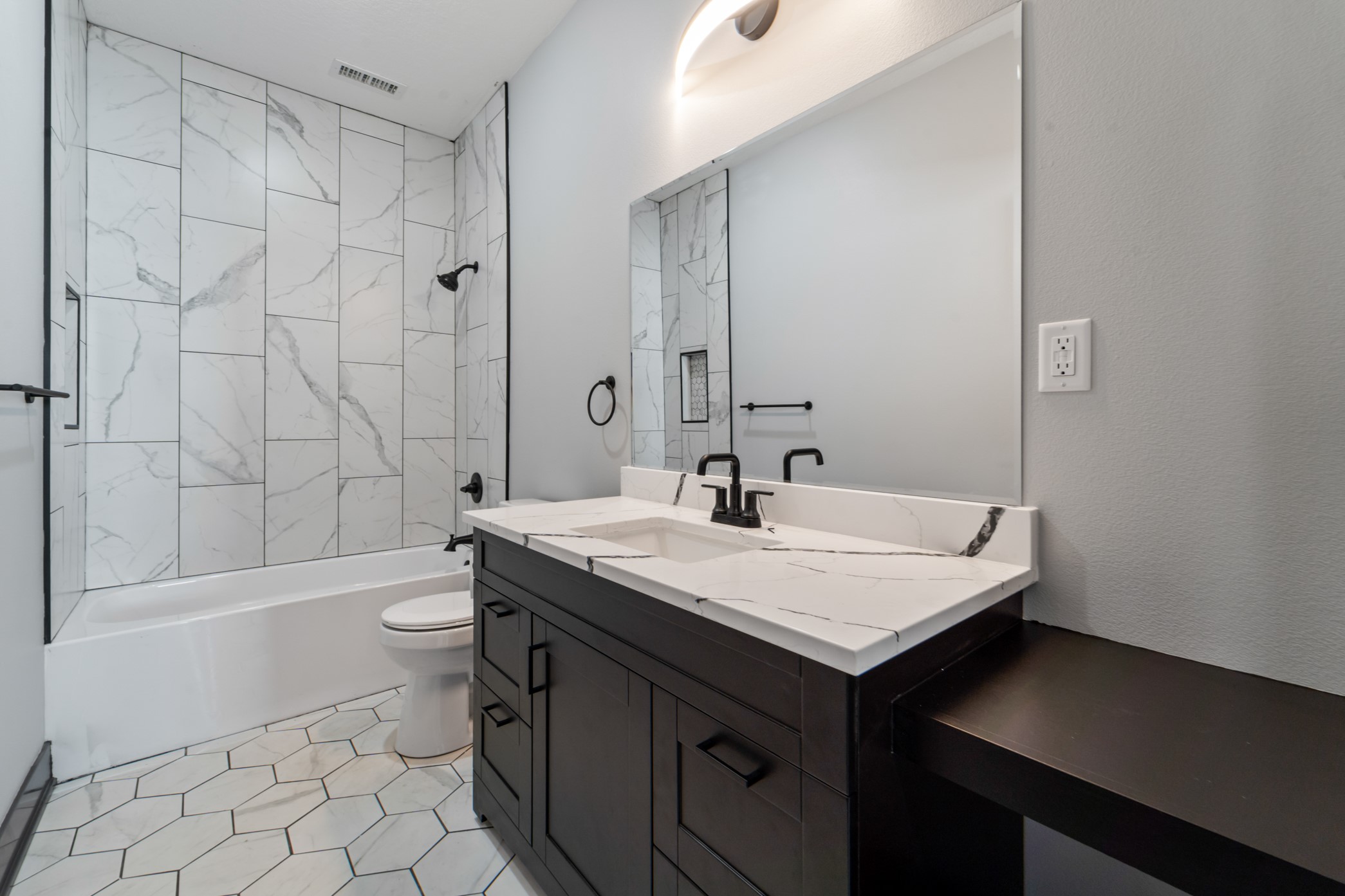 1626 Mamie Eisenhower Avenue