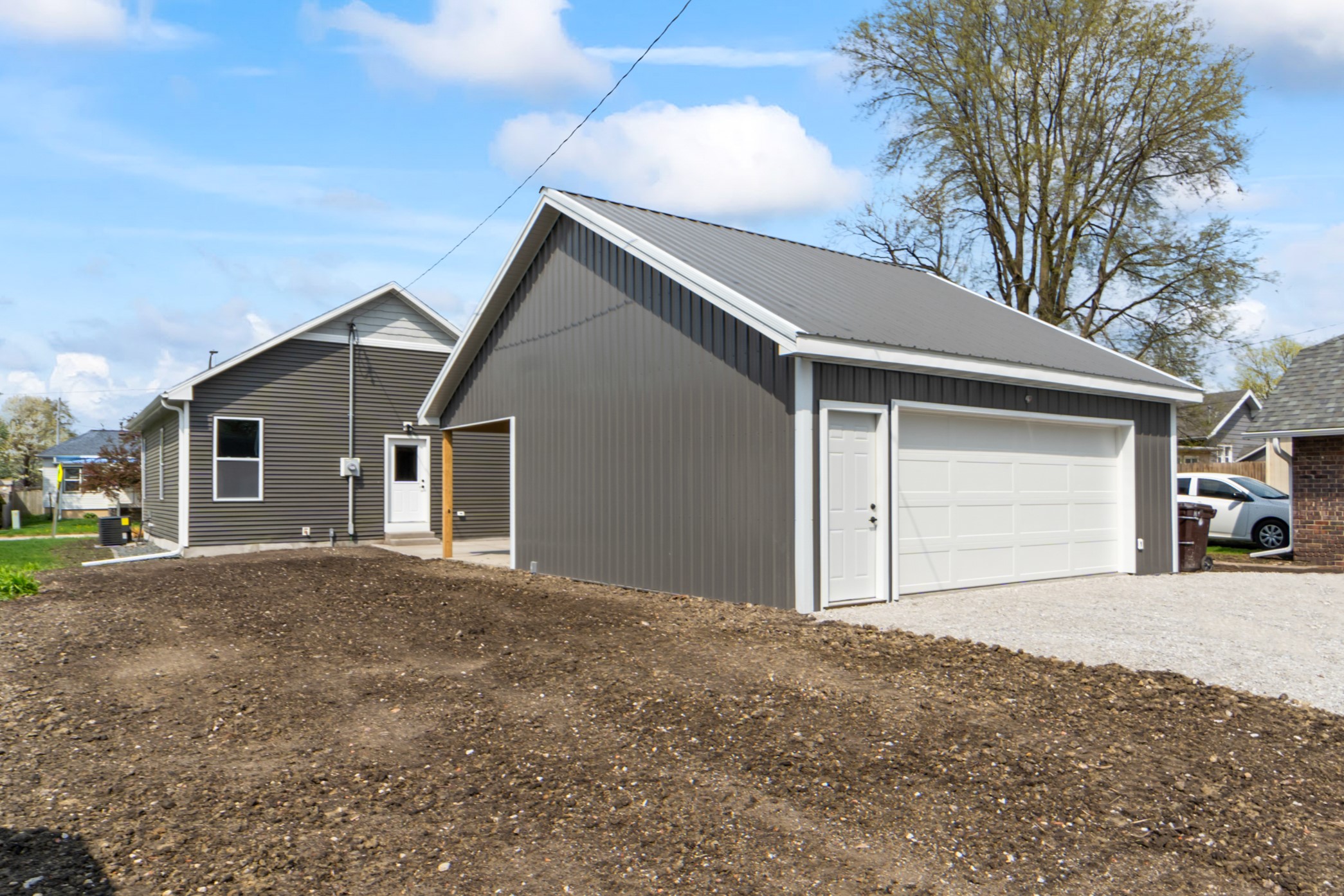 1626 Mamie Eisenhower Avenue