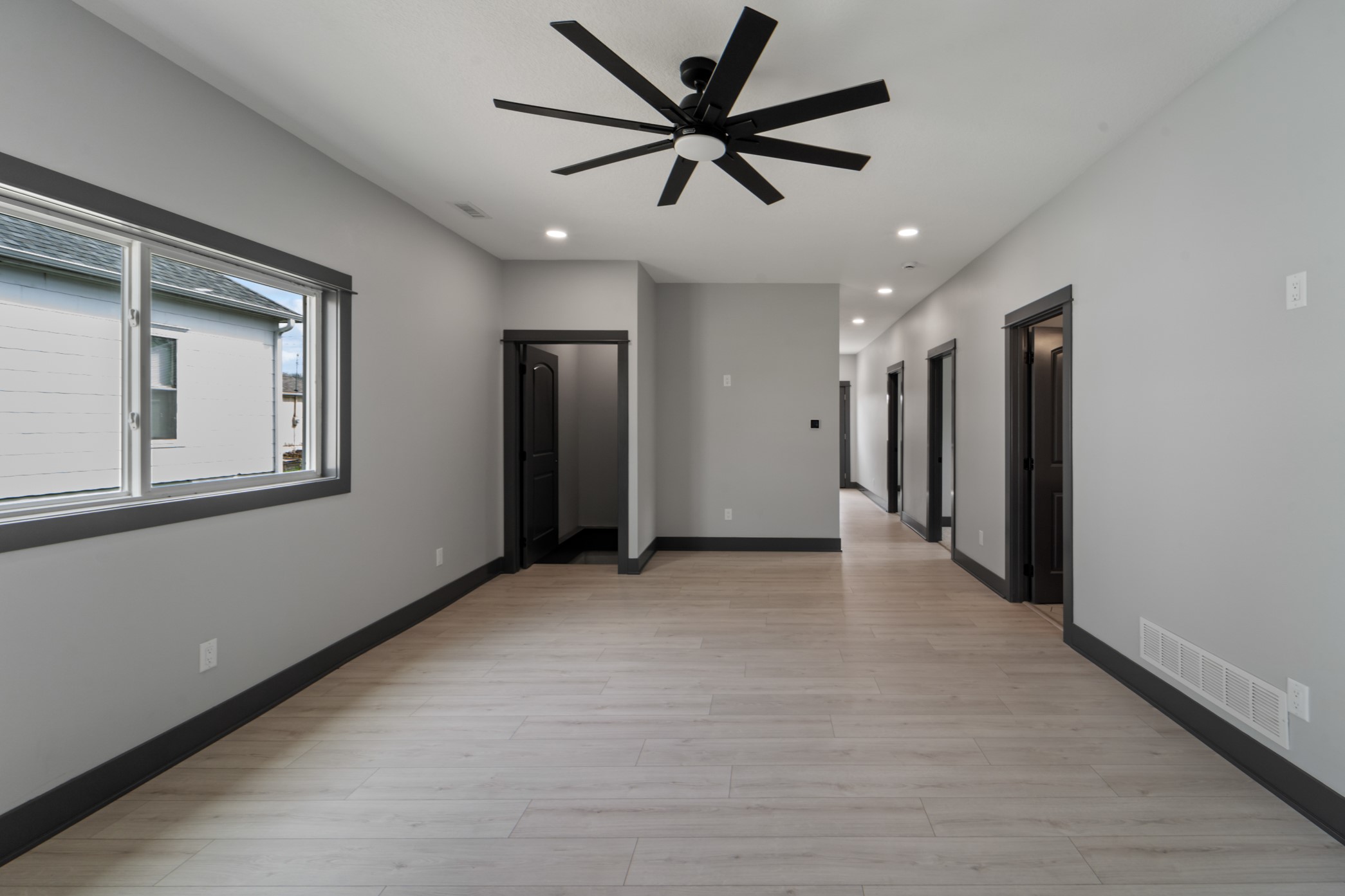 1626 Mamie Eisenhower Avenue