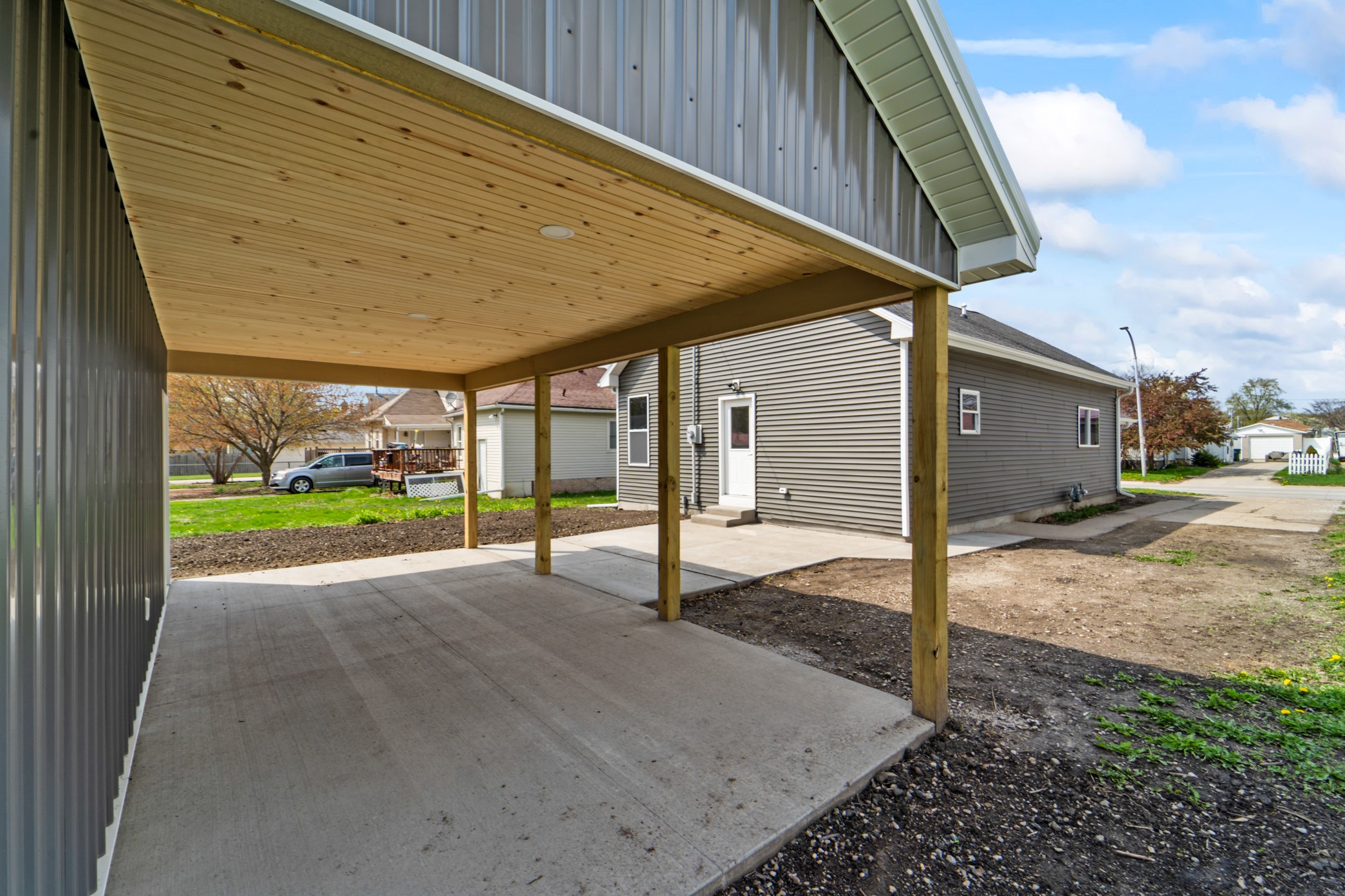 1626 Mamie Eisenhower Avenue