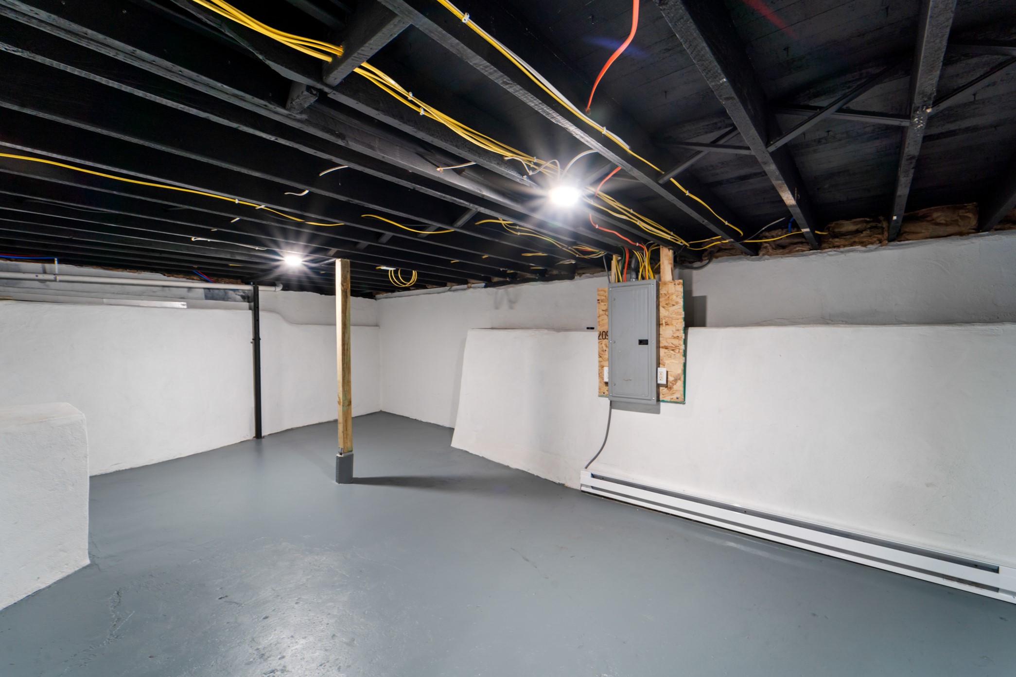 1626 Mamie Eisenhower Avenue