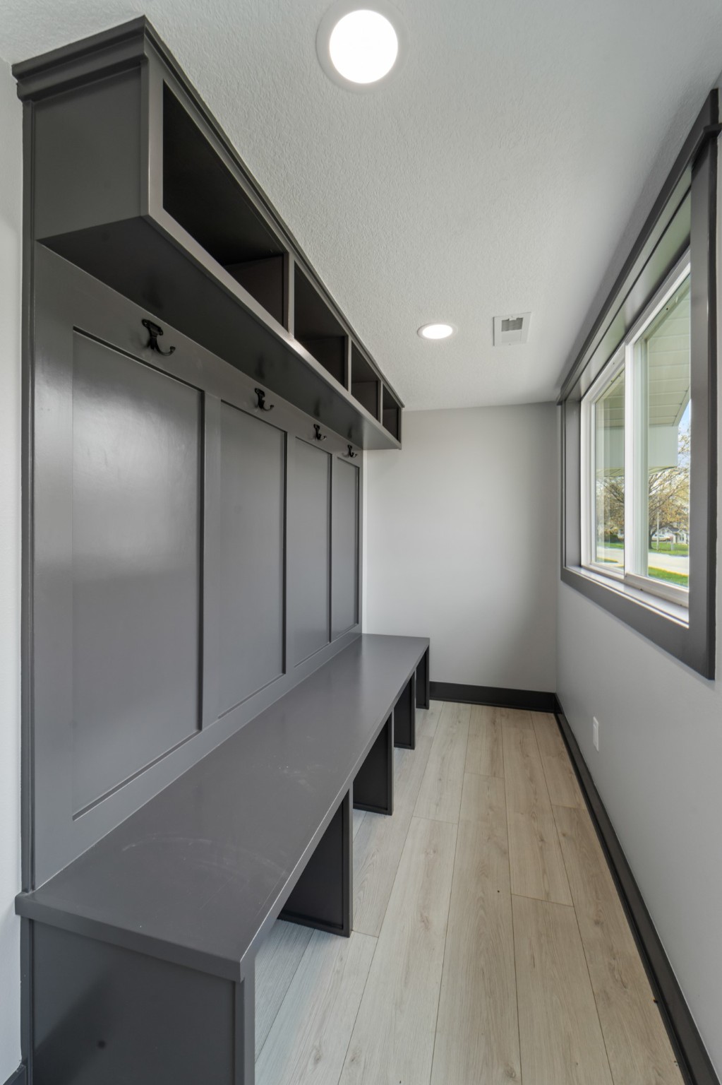 1626 Mamie Eisenhower Avenue