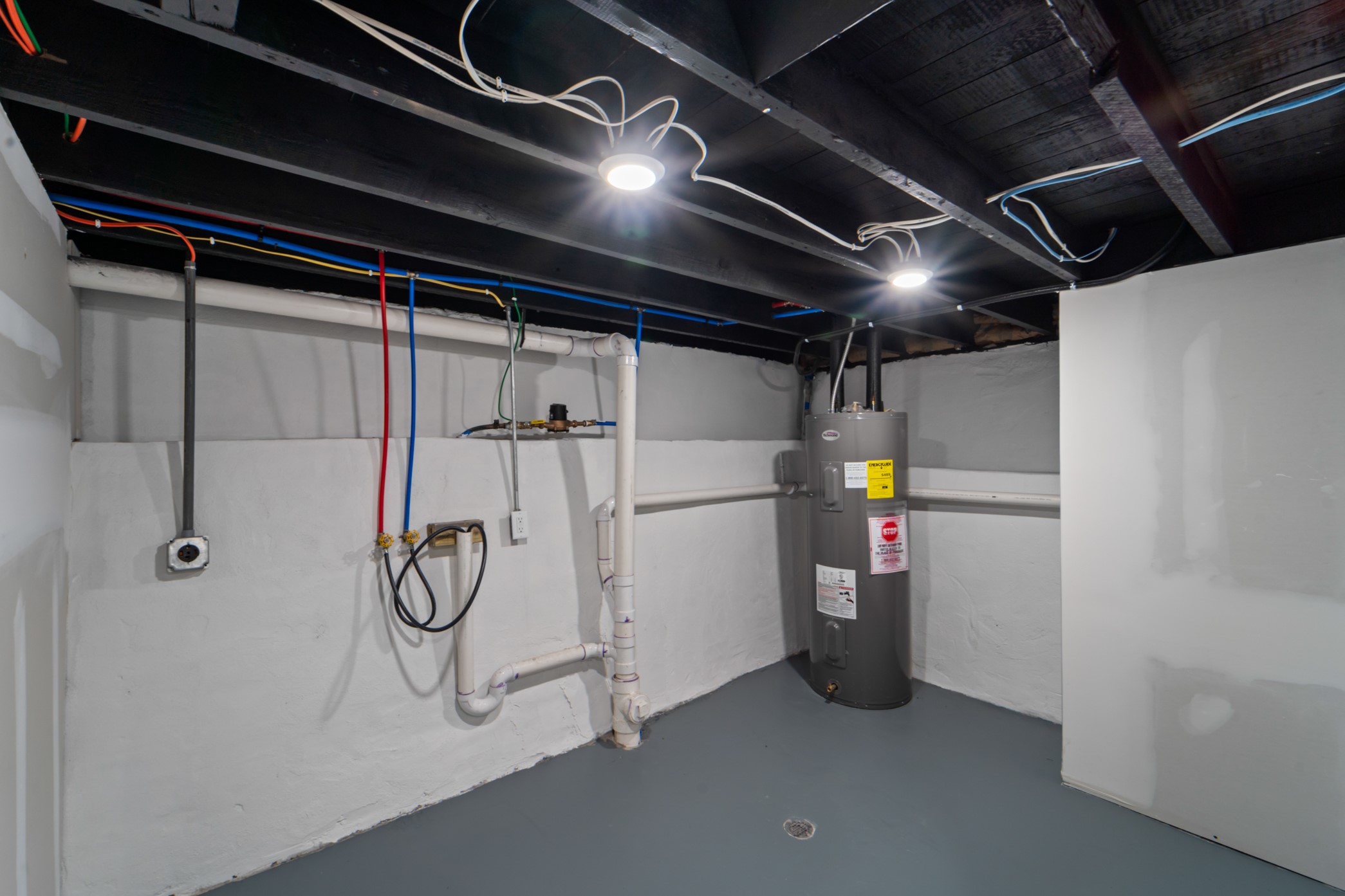 1626 Mamie Eisenhower Avenue