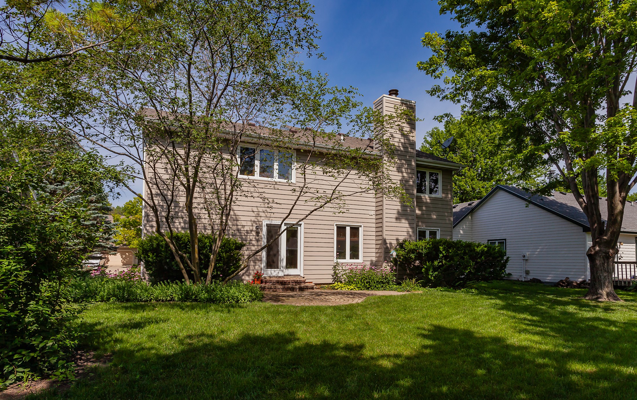 3806 Columbine Avenue