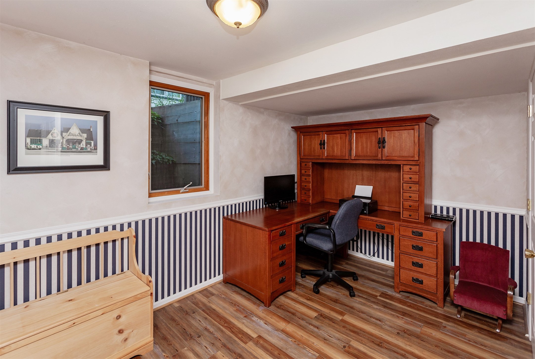 3806 Columbine Avenue