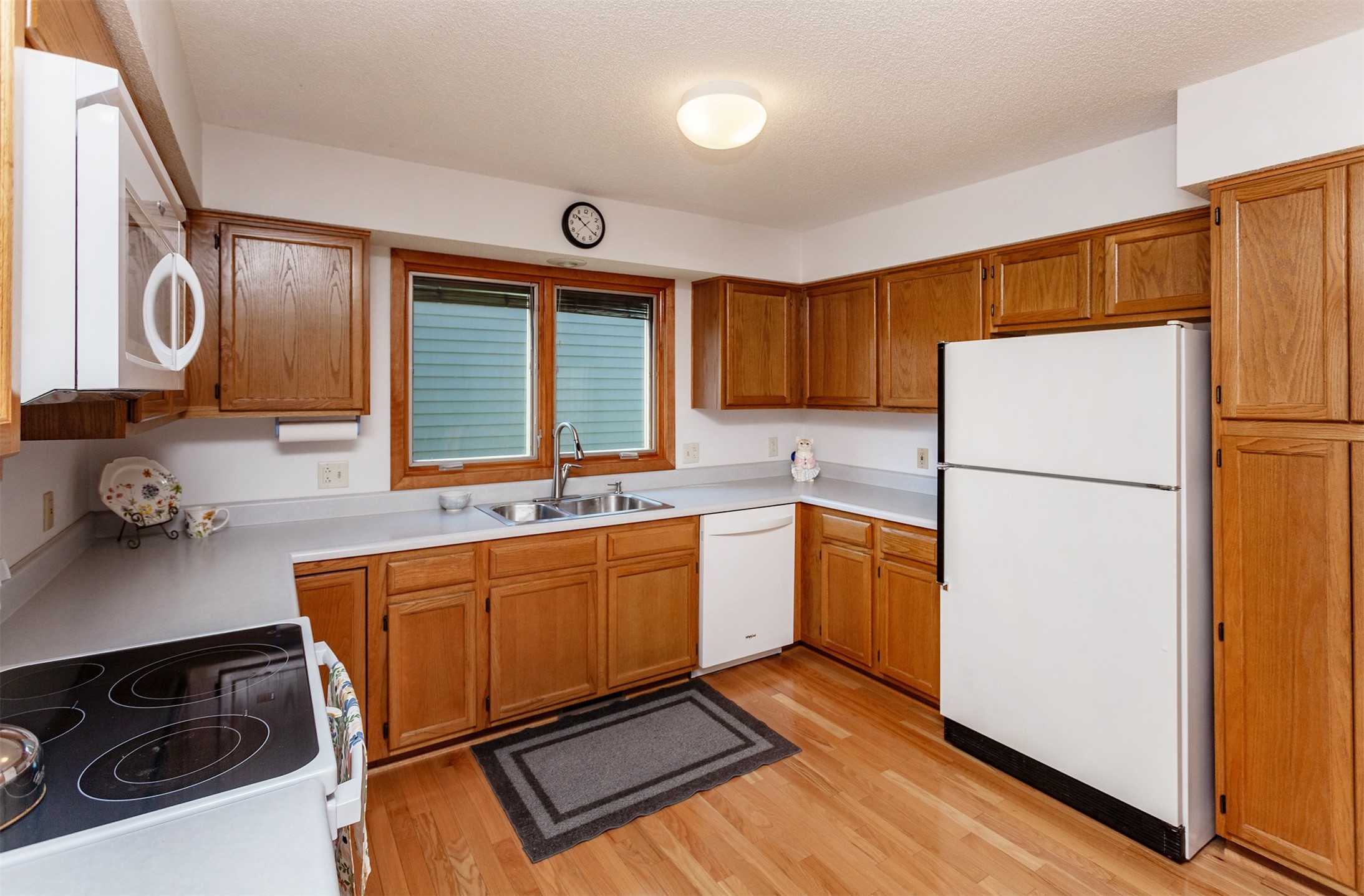 3806 Columbine Avenue