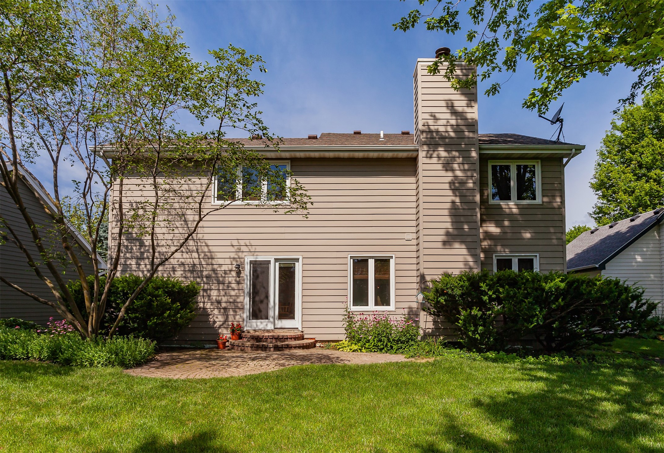 3806 Columbine Avenue